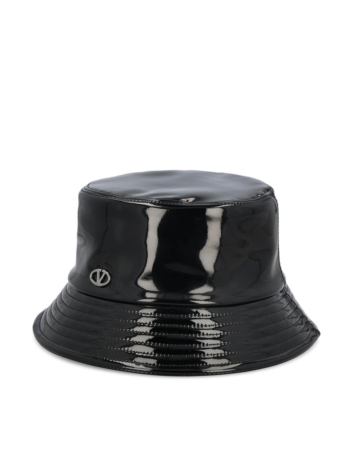 Shop Valentino Logo Plaque Bucket Hat In Nero/black Ruthenio