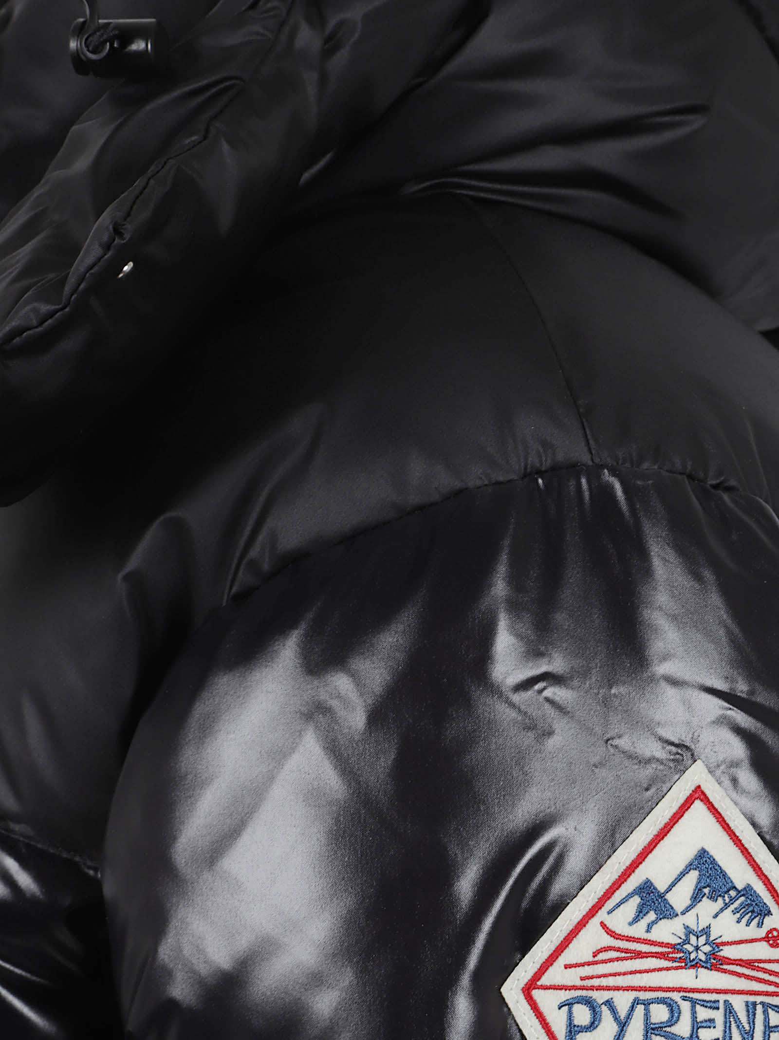 Pyrenex Lively Long Hooded Quilted Jacket In Black