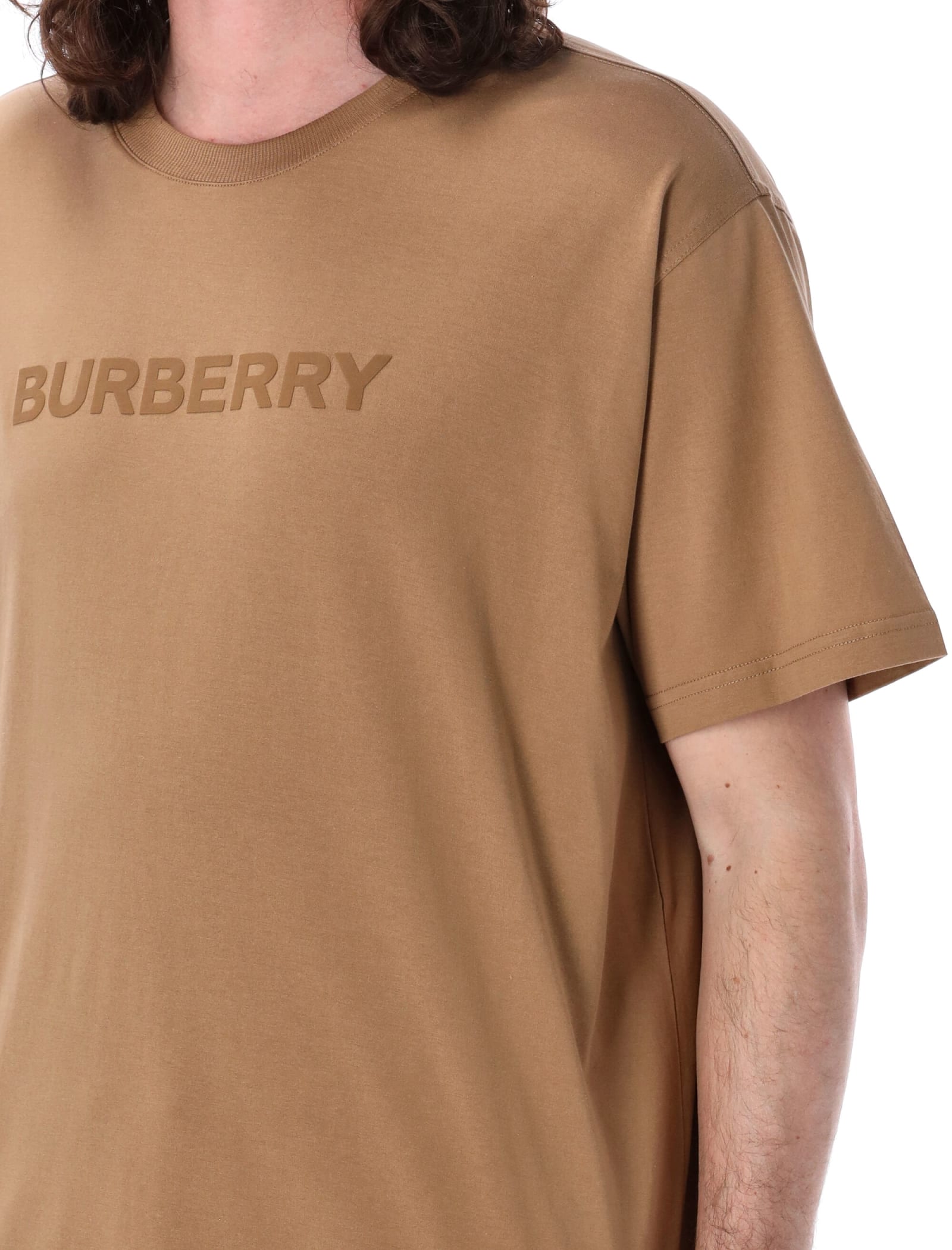 Shop Burberry Logo T-shirt In Camel