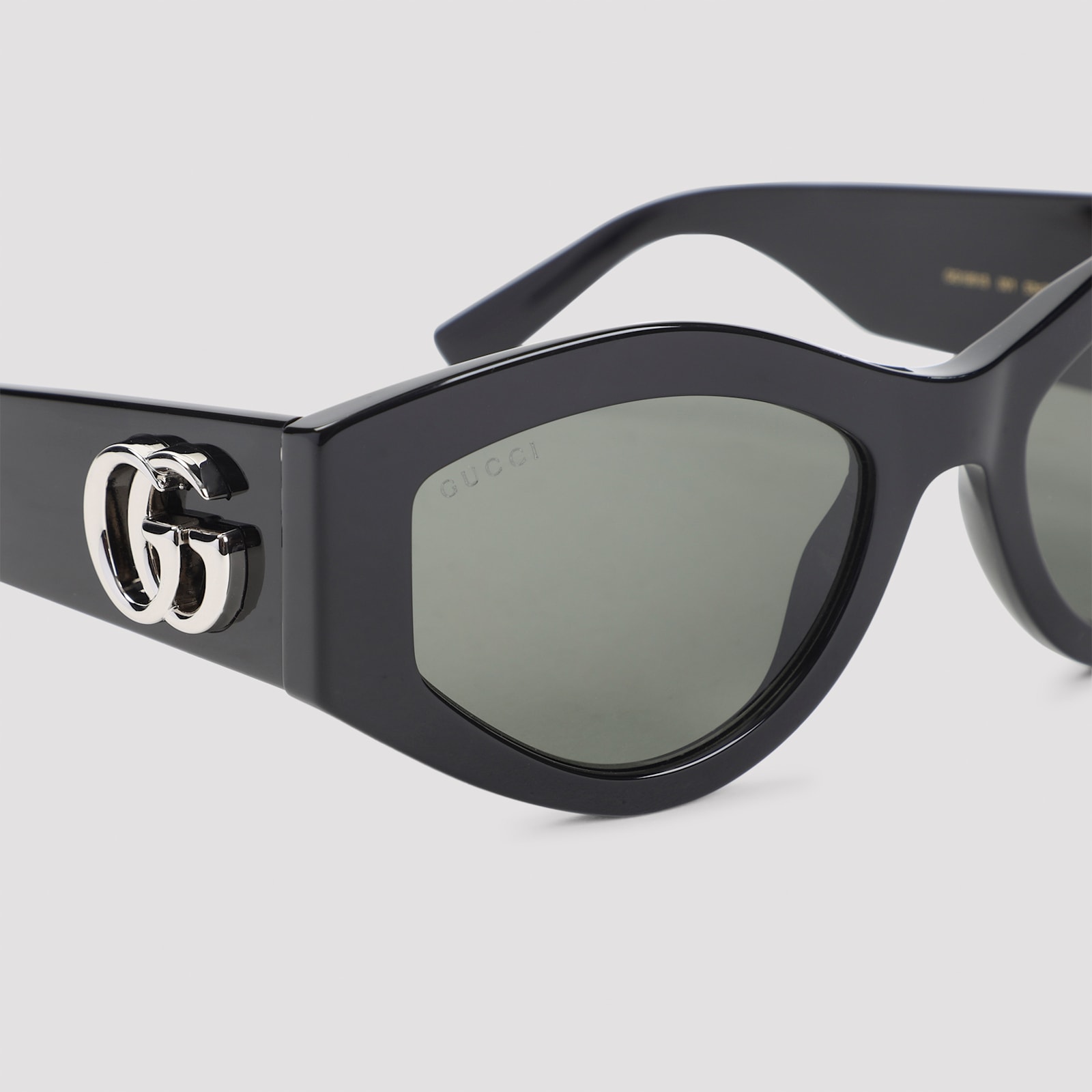 Gucci Sunglasses In Black