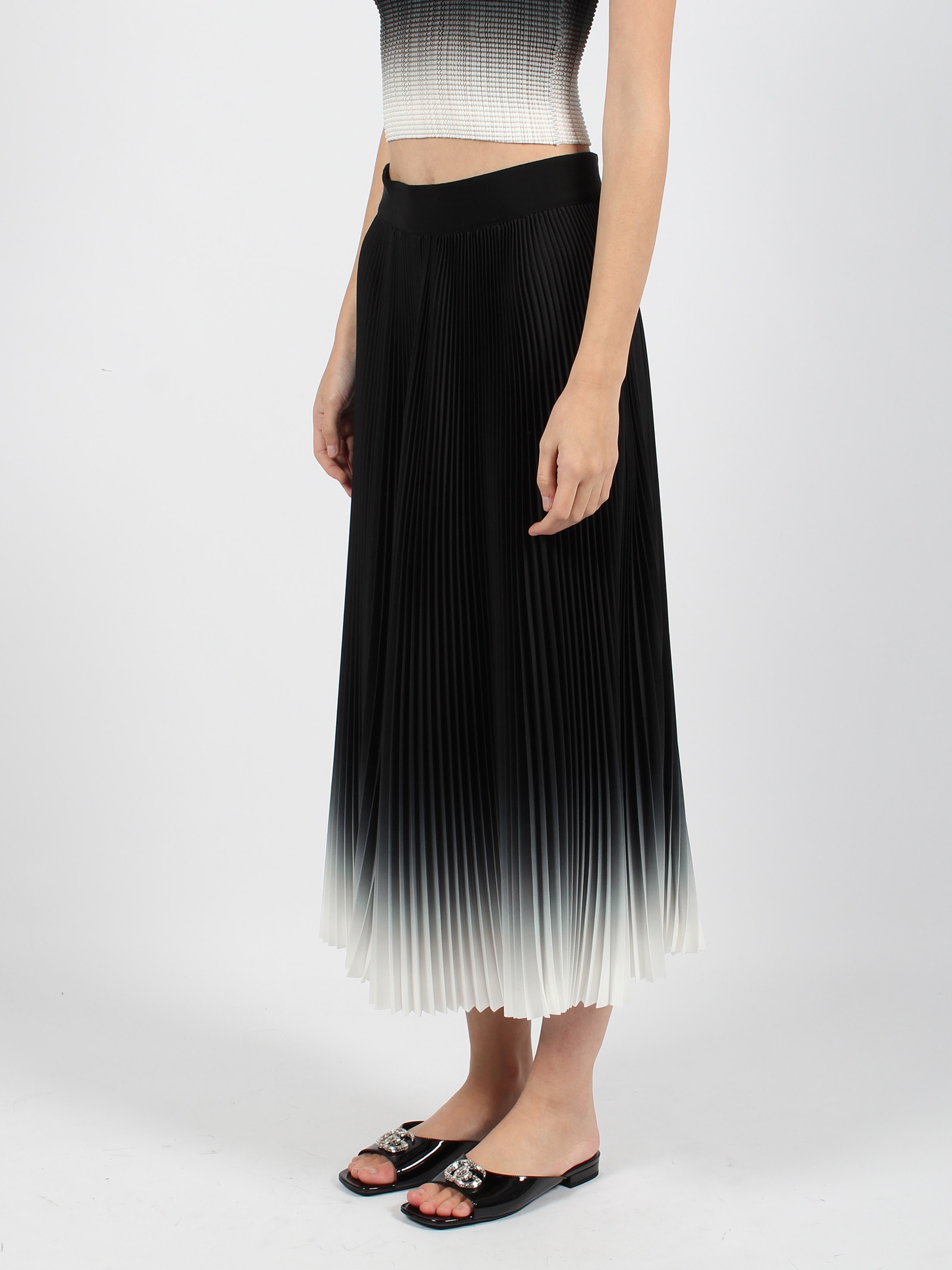 Shop Herno Pliss? Nuance Skirt In Nero