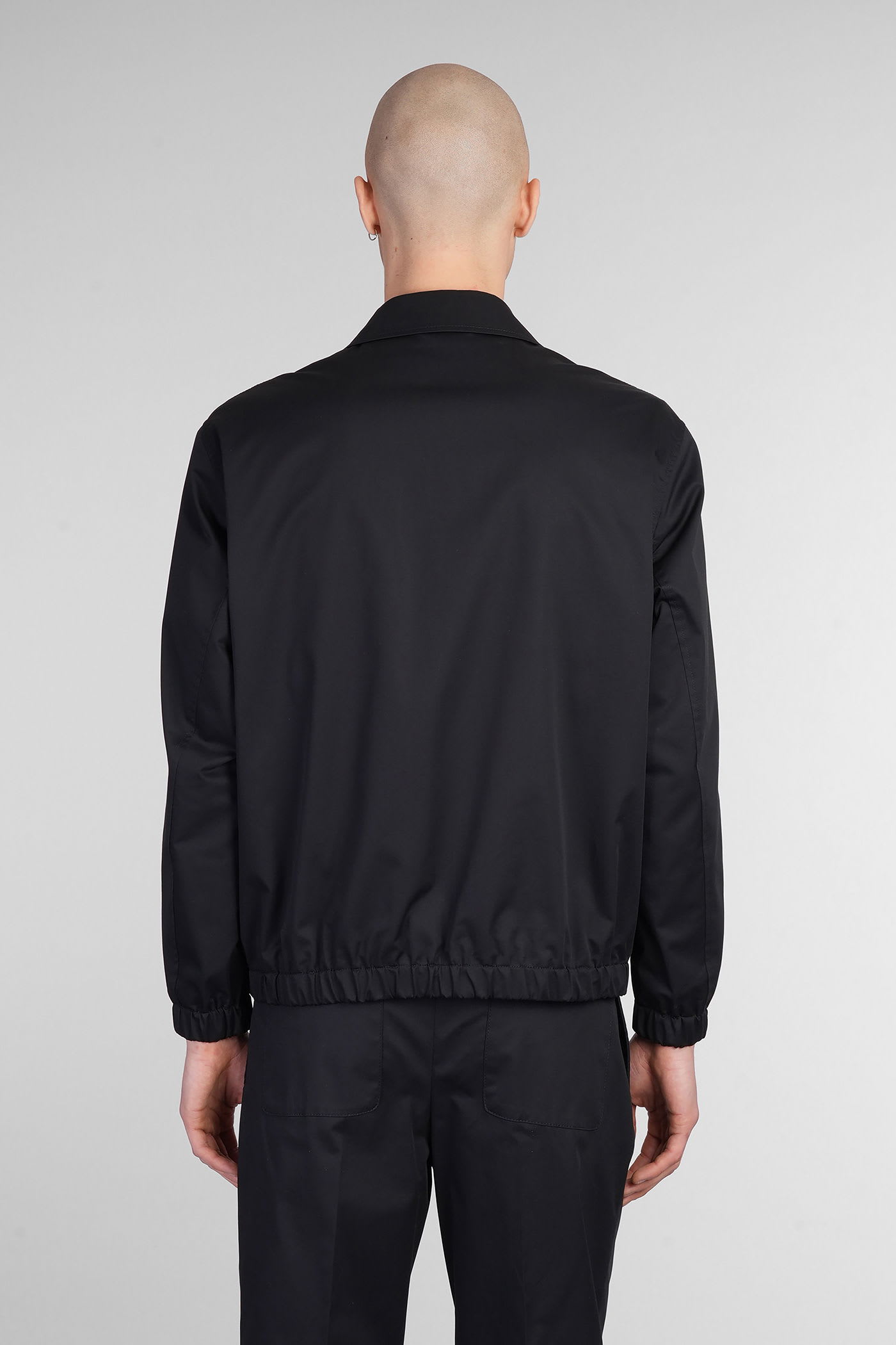 Lardini Black Zip-up Sweater With Classic Collar In Black