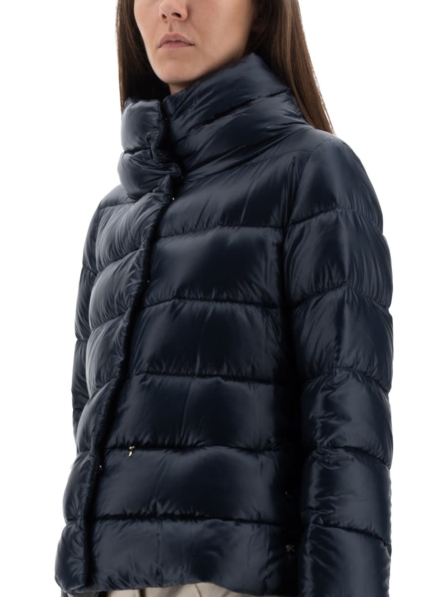 Herno Ultralight Nylon Hood In Black