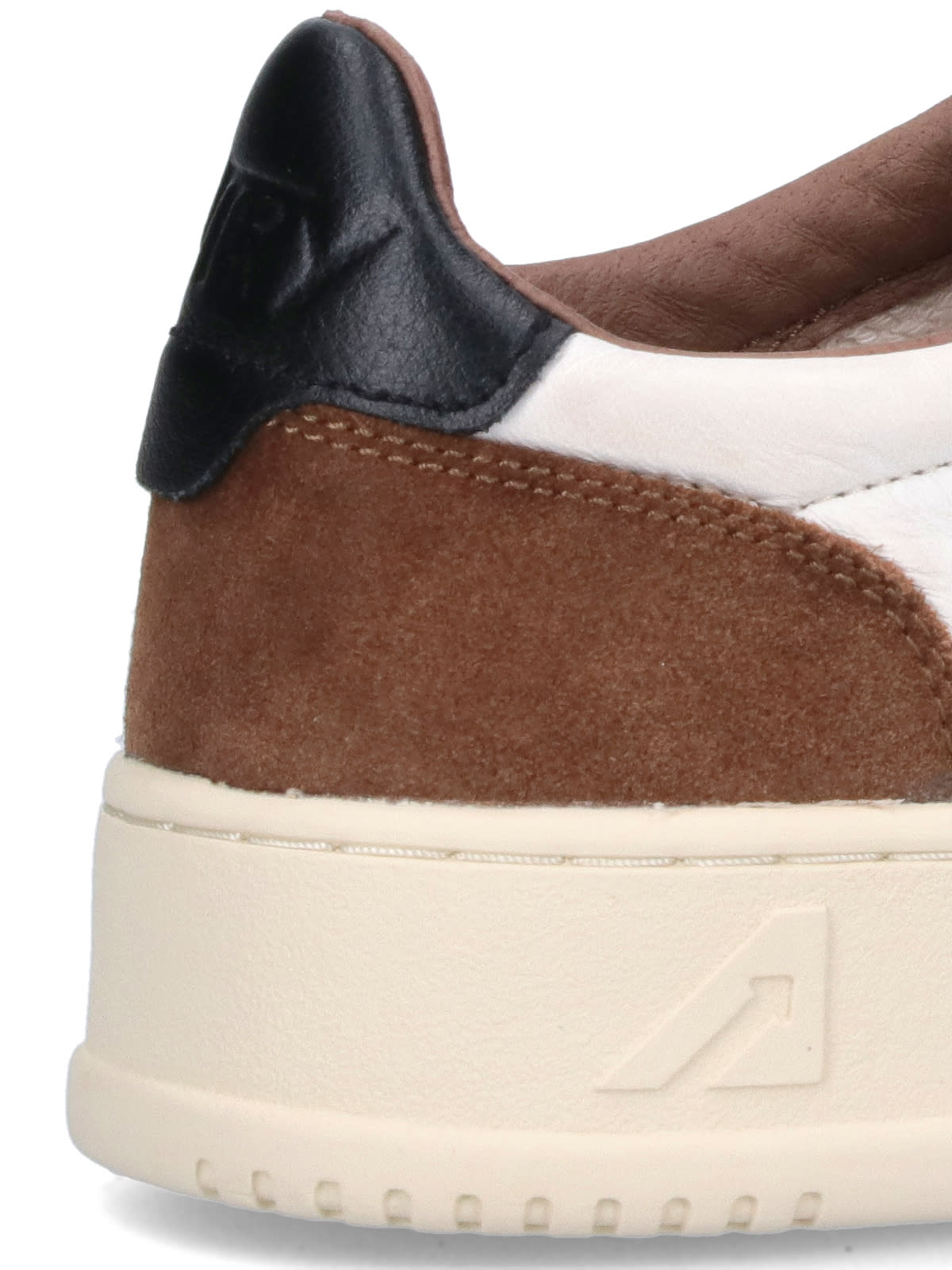 Autry Medalist Low Sneakers In Brown Suede And White Leather In White