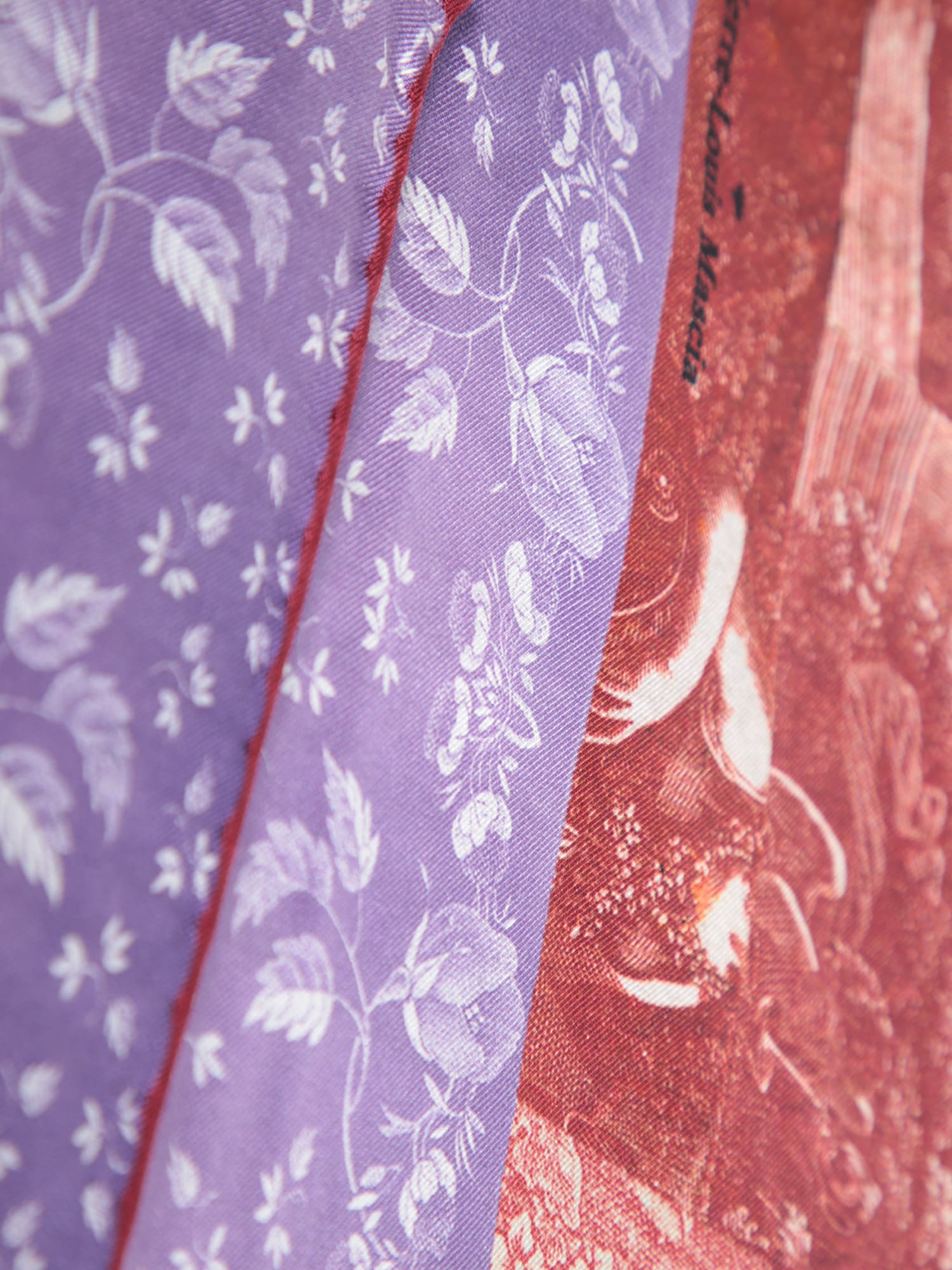 PIERRE-LOUIS MASCIA SCARF IN PURPLE AND RED