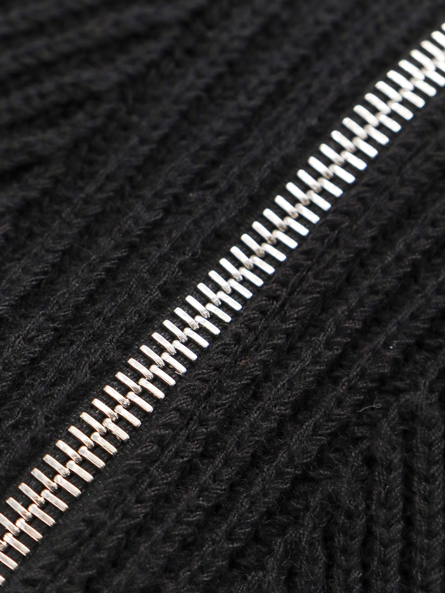 BURBERRY SWEATER