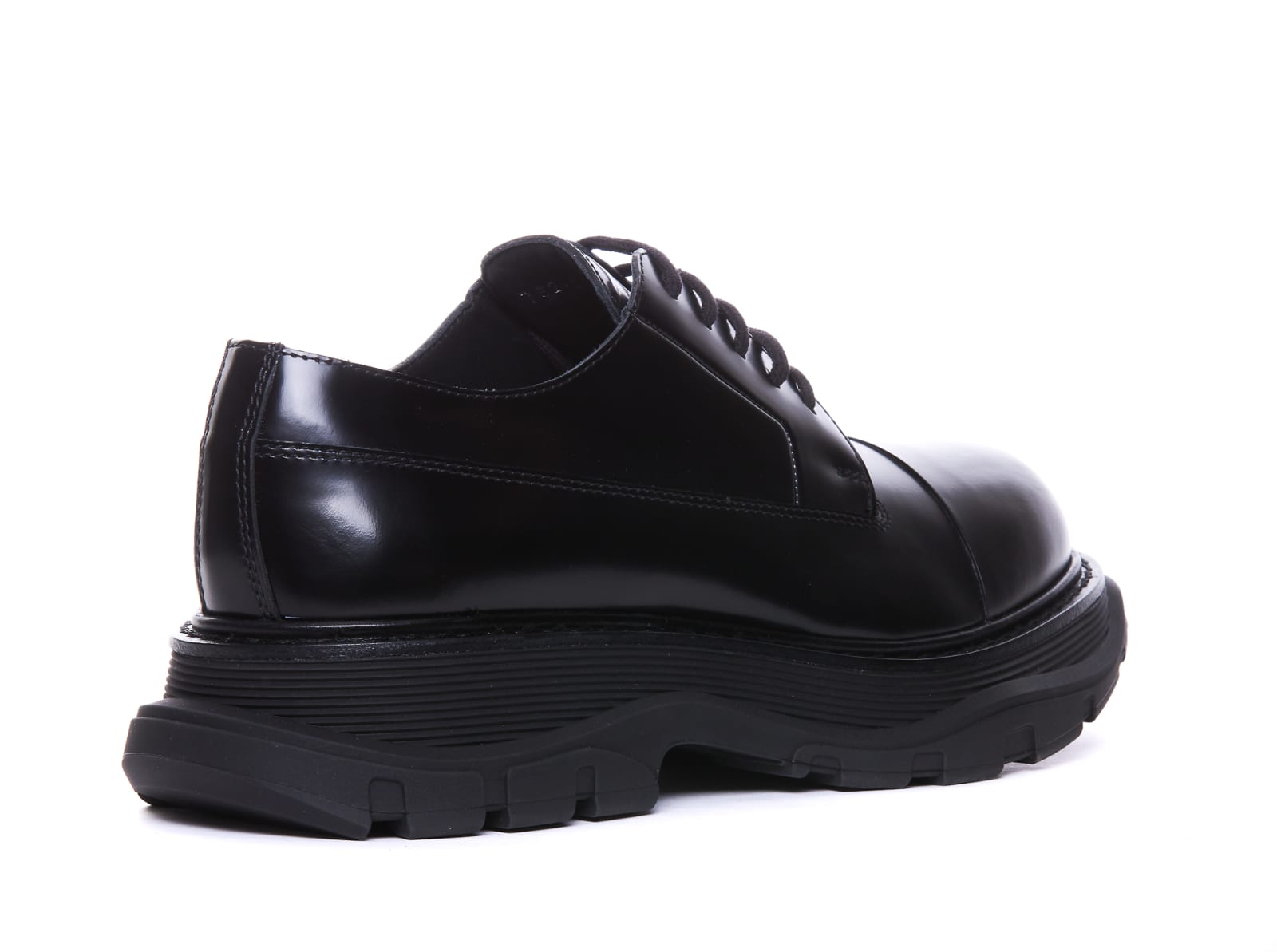 Shop Alexander Mcqueen Tread Laced Up Shoes In Nero