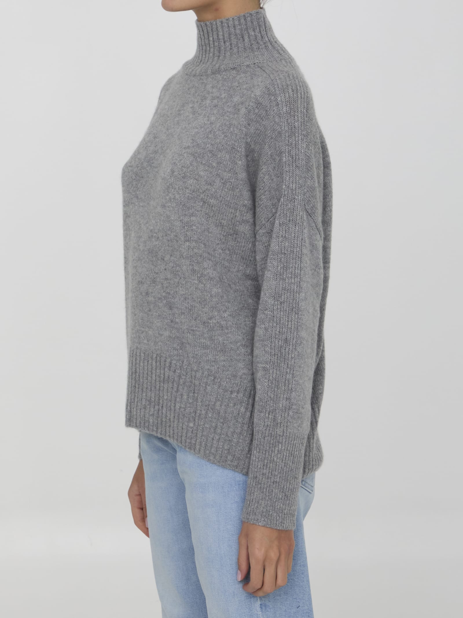 Shop Allude Cashmere Jumper In Grey