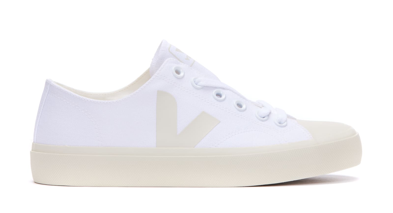 Veja Wata Ii Sneakers In White Pierre