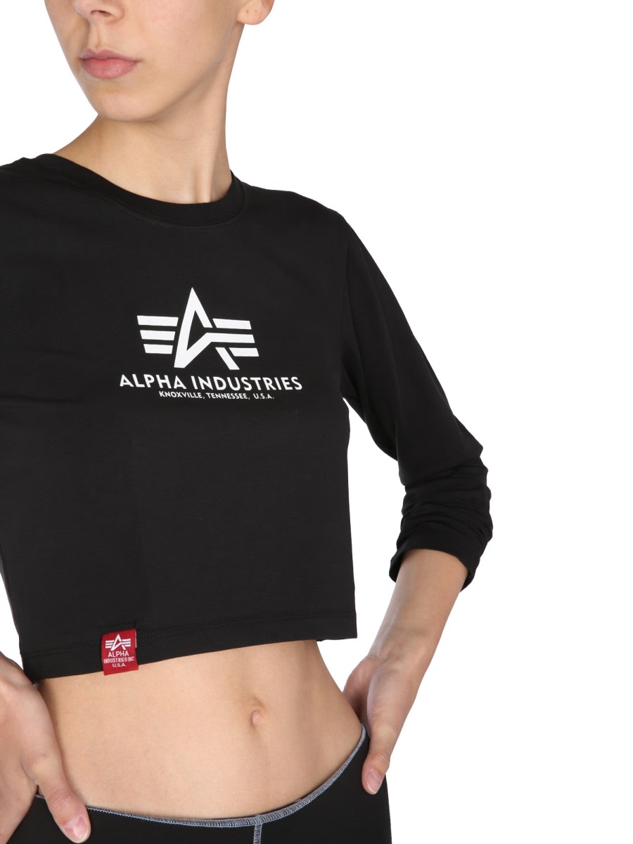 Shop Alpha Industries Cropped Fit T-shirt In Black