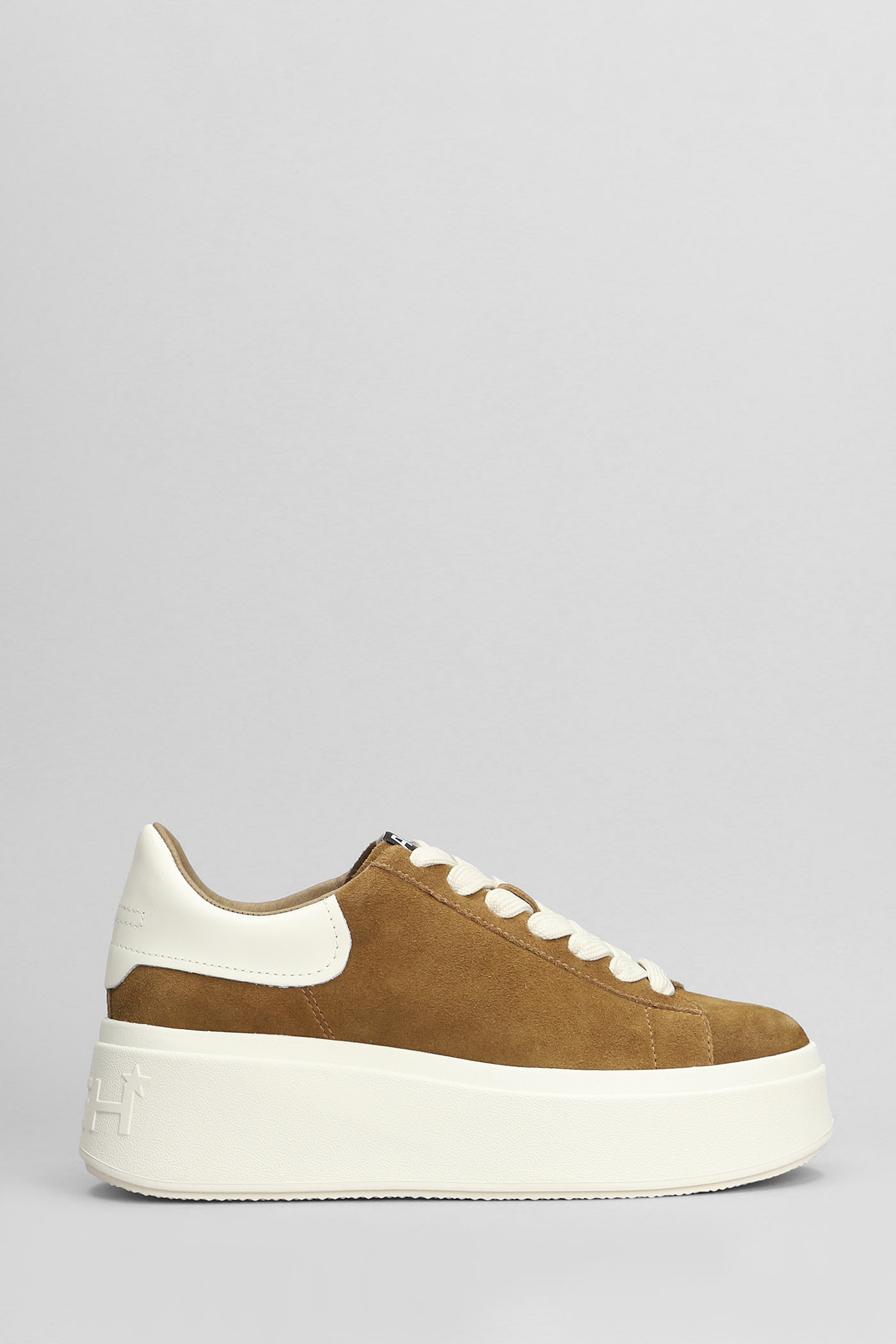 Moby Sneakers In Leather Color Suede