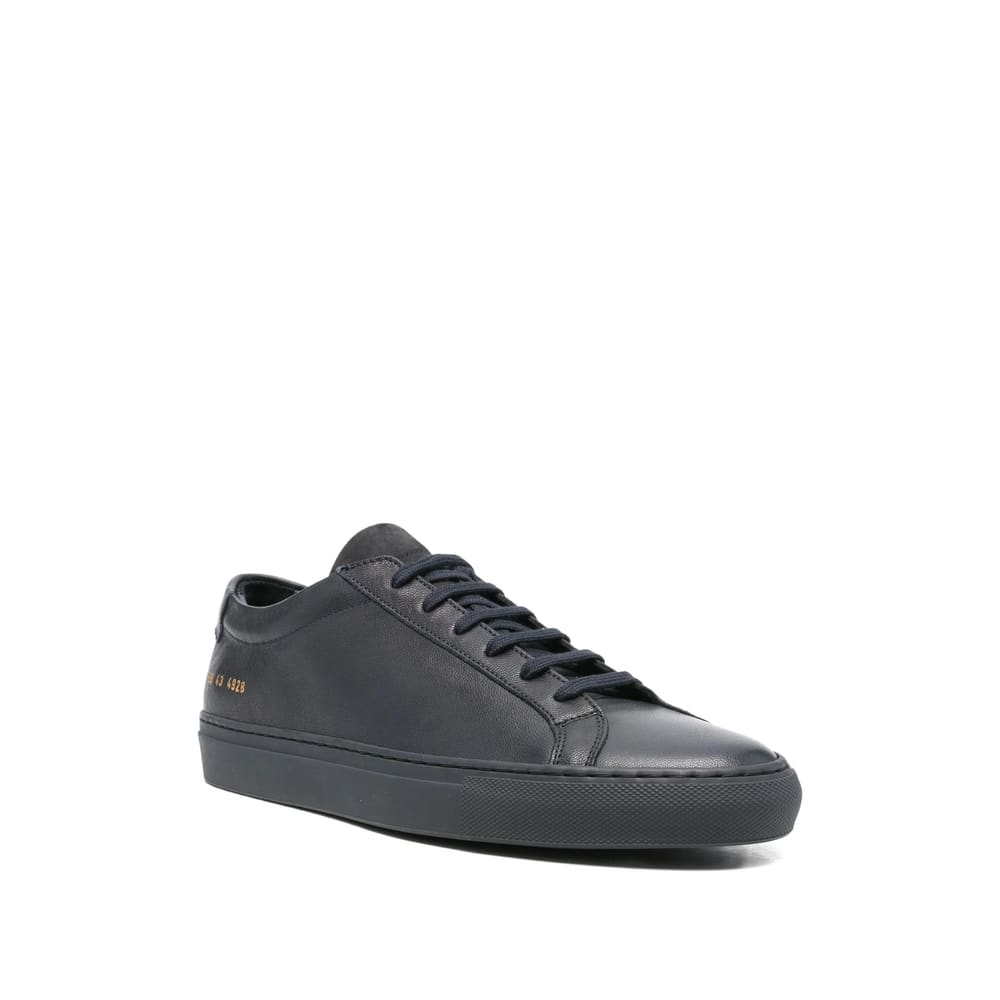Common Projects Achilles Low-top Sneakers In Black Calf Leather In Blue
