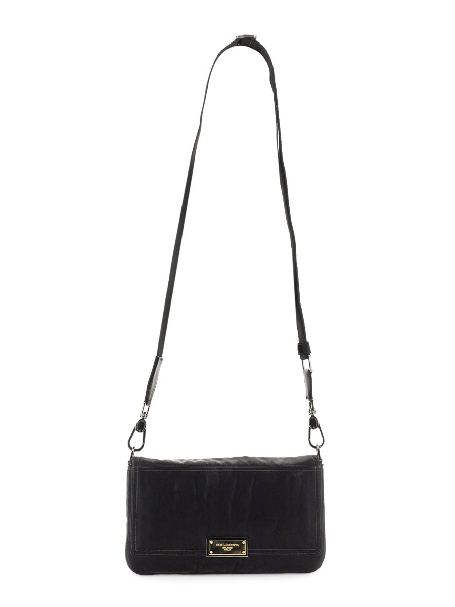 Shop Dolce & Gabbana Borsa Con Targhetta Logata In Black