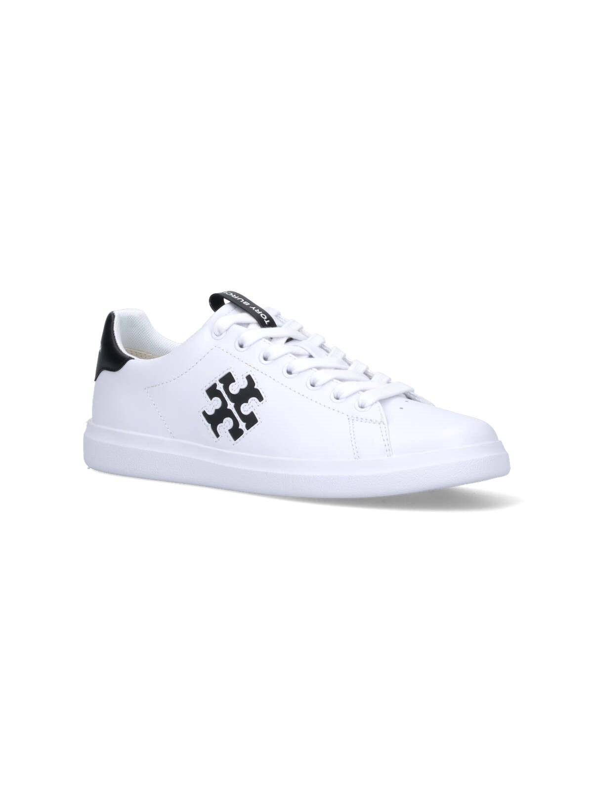 Shop Tory Burch Howell Court Sneakers In Bianco