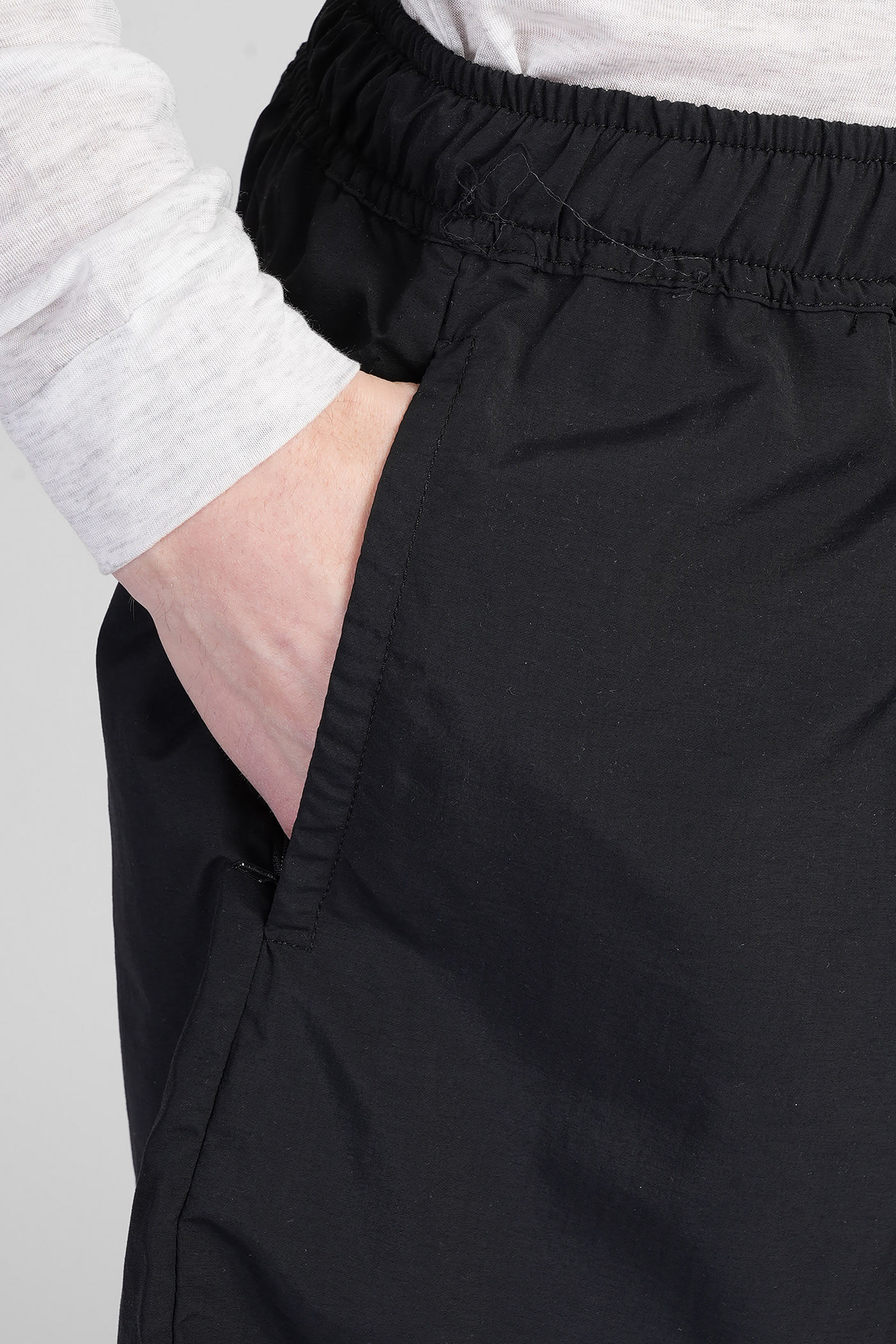 Paura Harlem Shorts In Black Cotton In Black