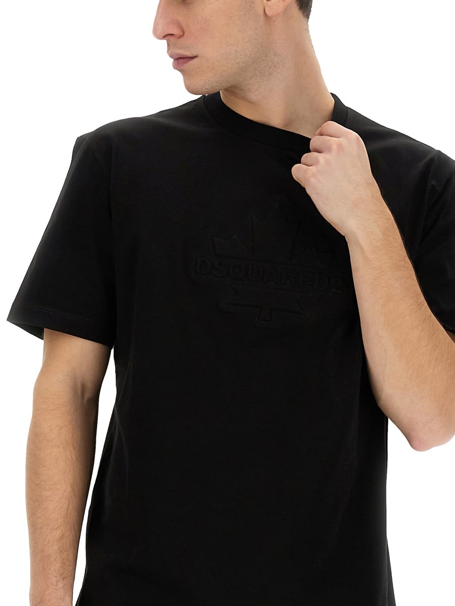 Shop Dsquared2 T-shirt With Logo In Black