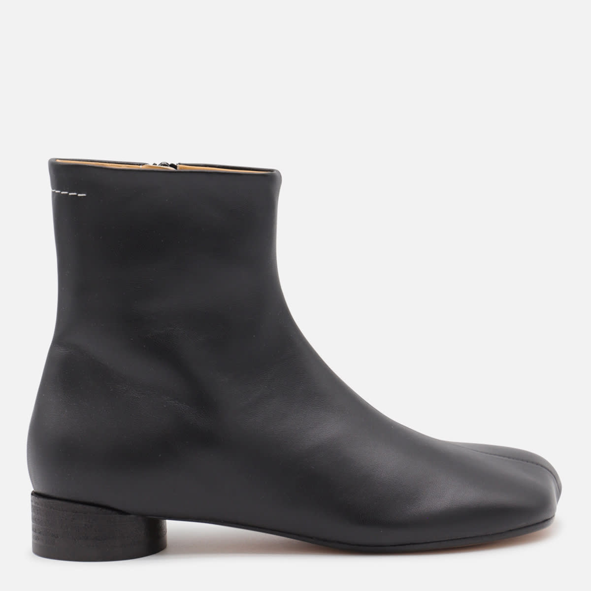 Mm6 Maison Margiela Logo Embroidered Block Heel Ankle Boots In Black