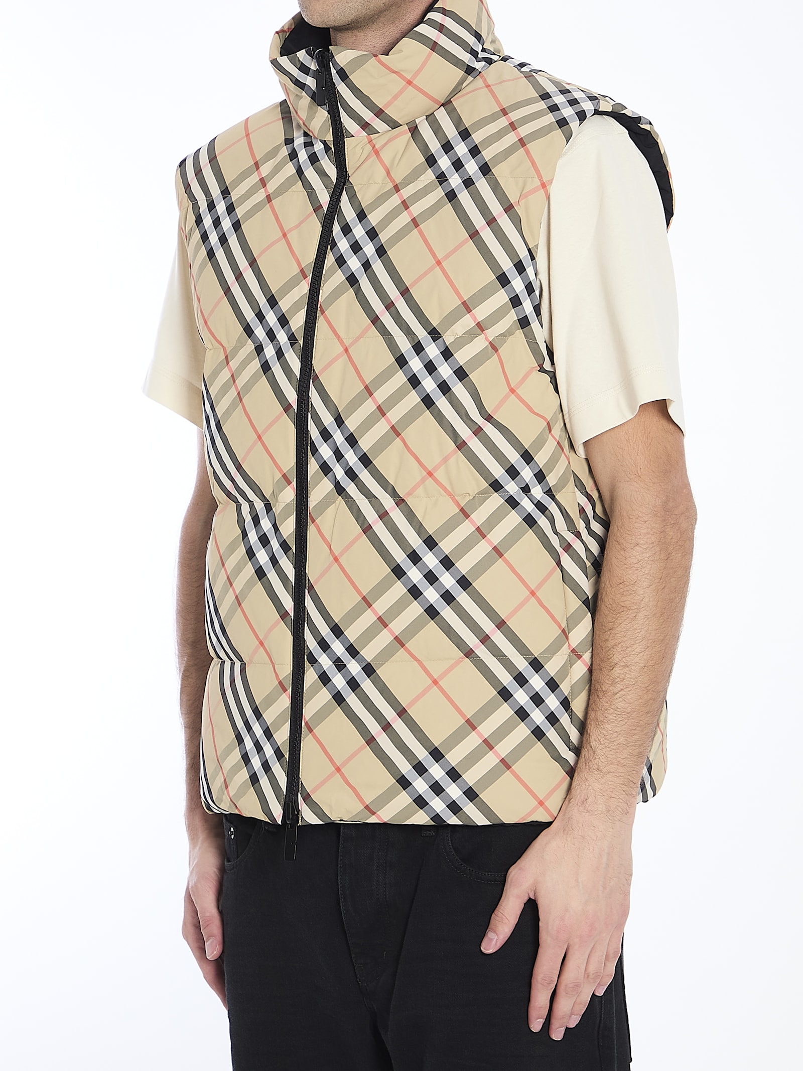 BURBERRY REVERSIBLE PADDED VEST 