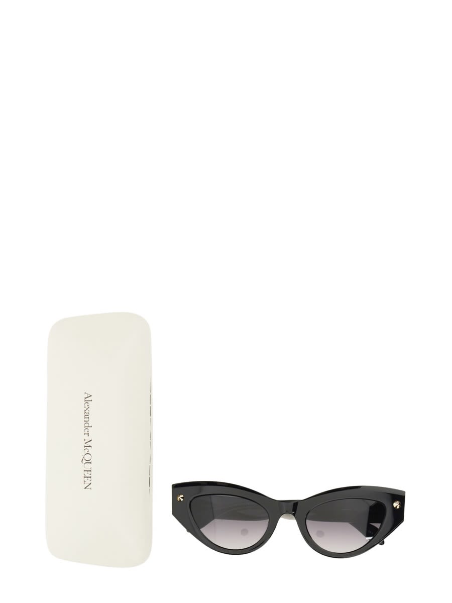Alexander Mcqueen Cat Eye-frame Recycled Acetate Sunglasses In Black