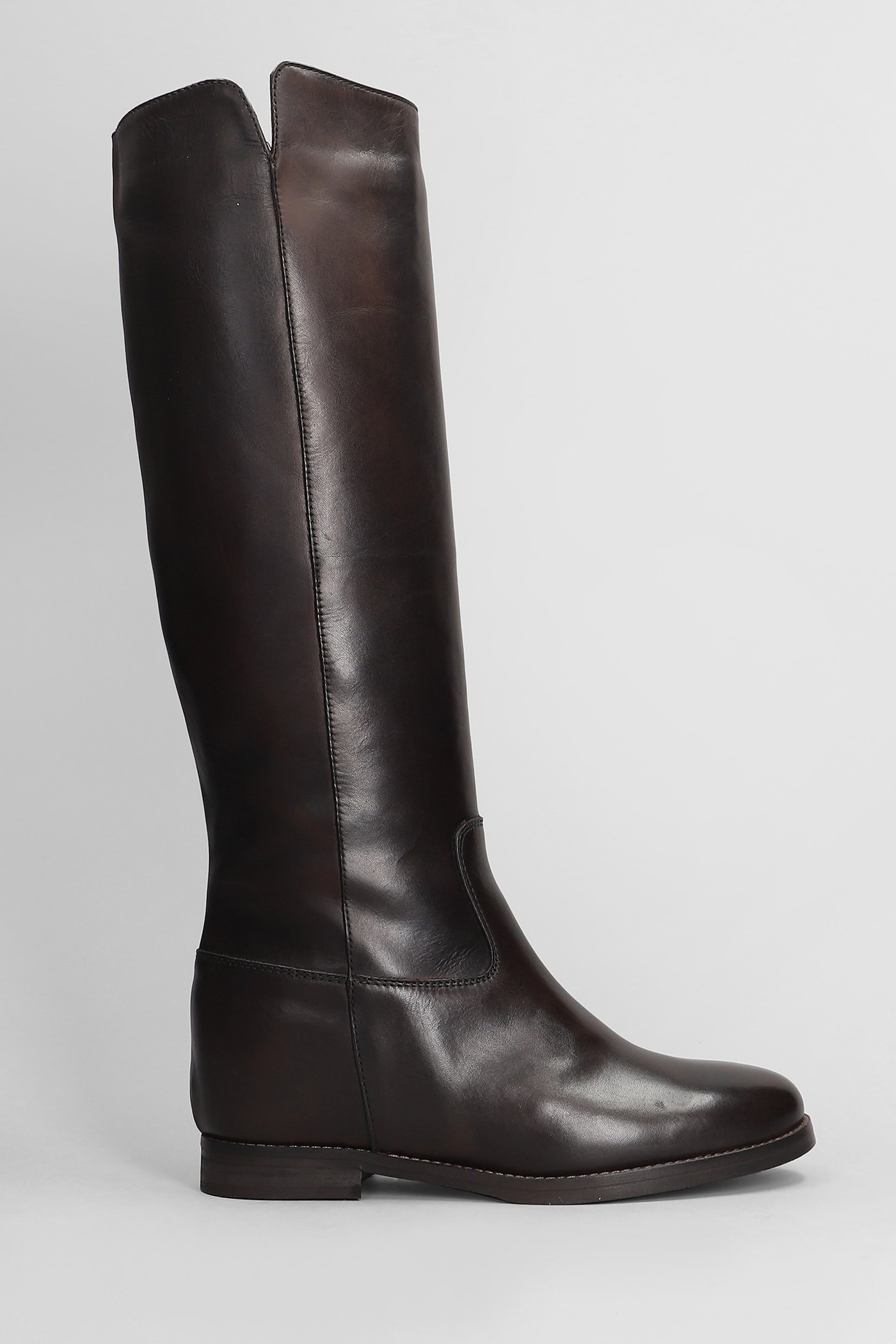 Low Heels Boots In Dark Brown Leather