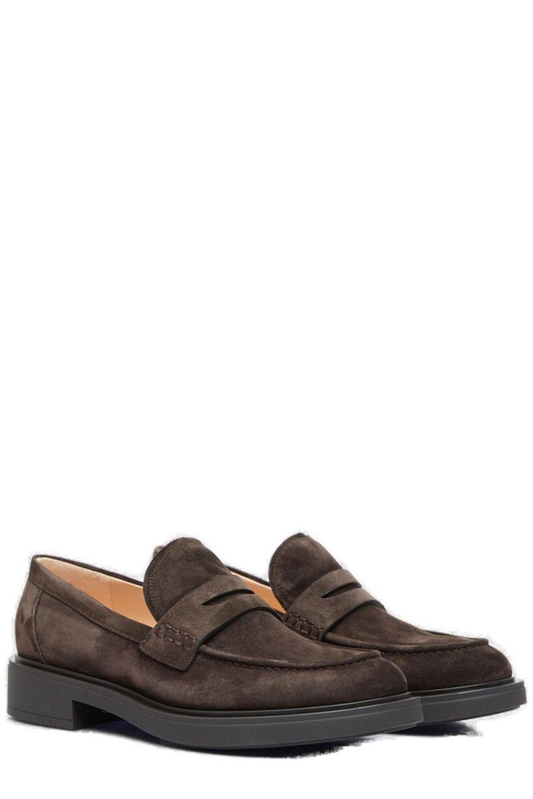 Gianvito Rossi Harris Shearling-lined Suede Loafers In Moka