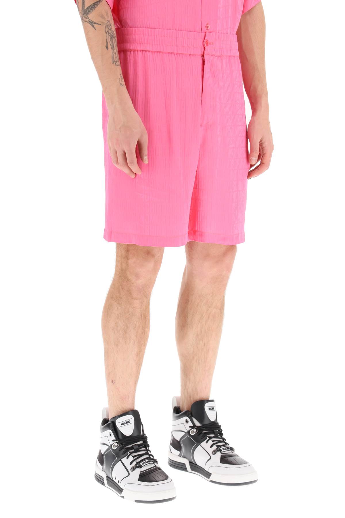 Shop Moschino Monogram Silk And Viscose Shorts In Rosa (pink)