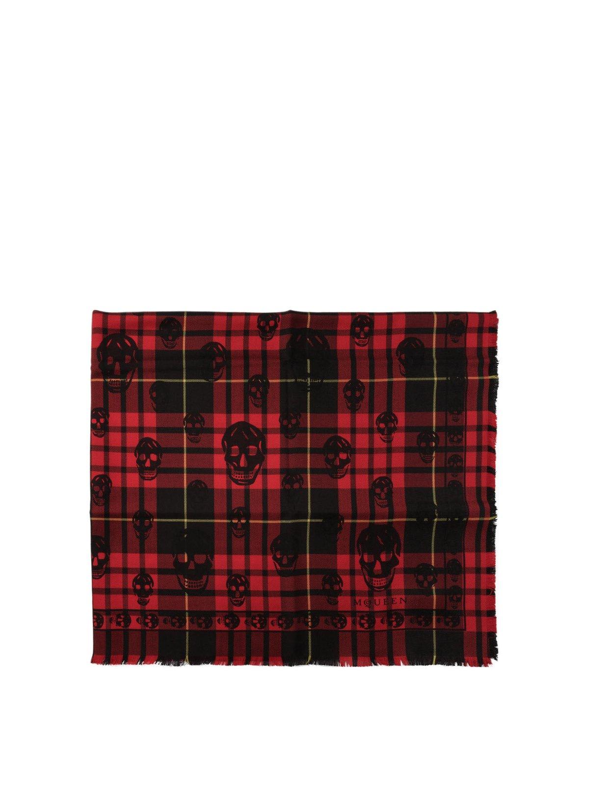 Shop Alexander Mcqueen Tartan Skull Frayed-edge Scarf In Red