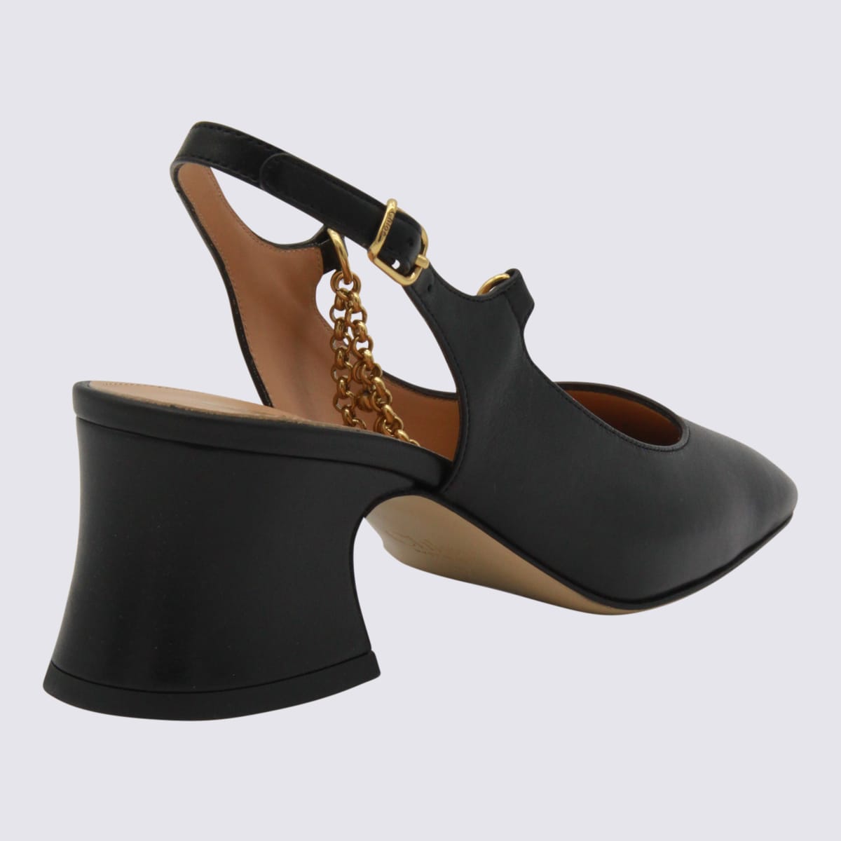 Chloé Charms 55 Chain-embellished Leather Pumps In Black
