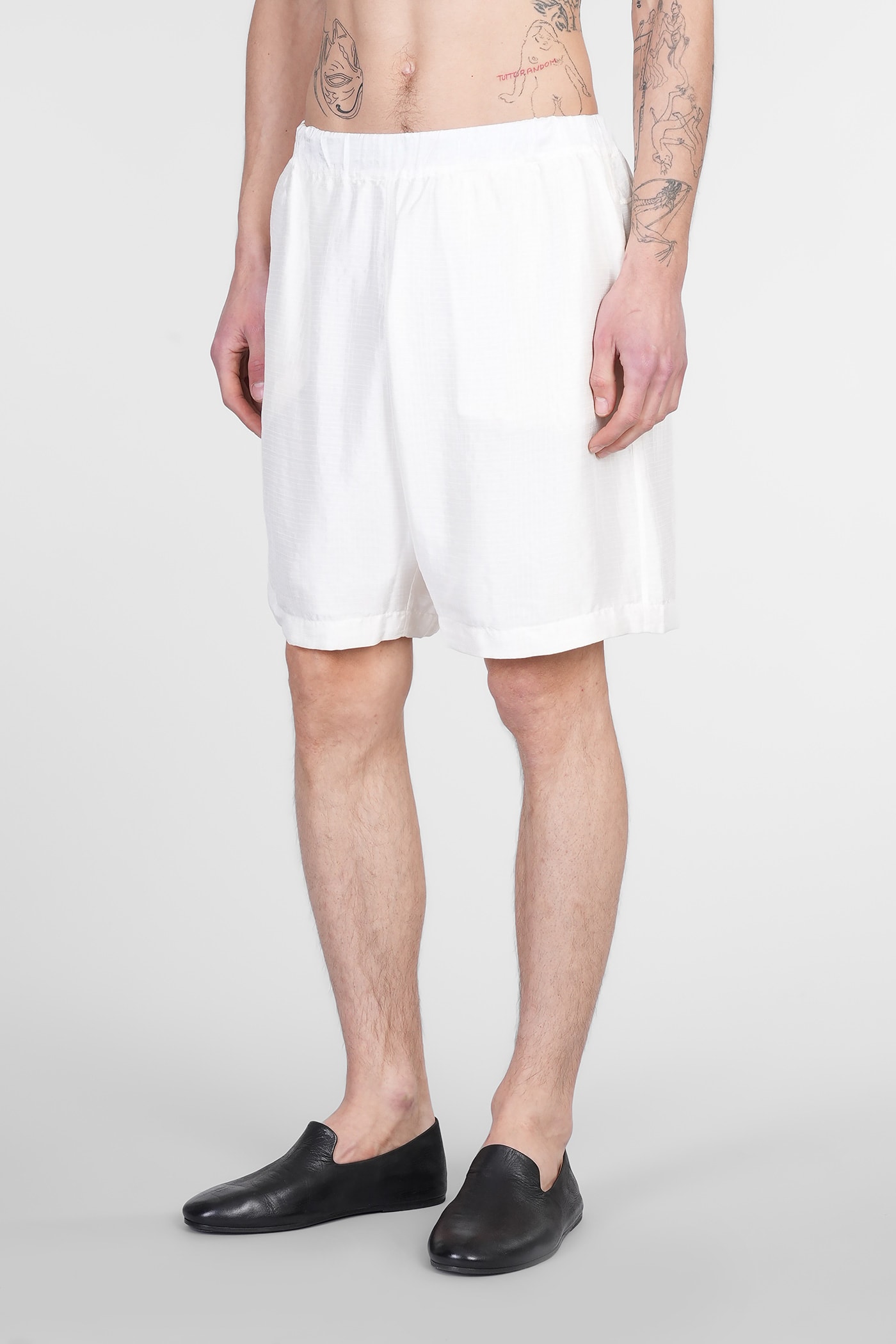 Ranra Jacquard Pattern Shorts In White