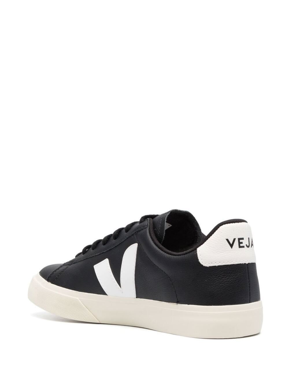 VEJA CAMPO BLACK AND WHITE LOW TOP SNEAKERS IN VEGAN LEATHER MAN
