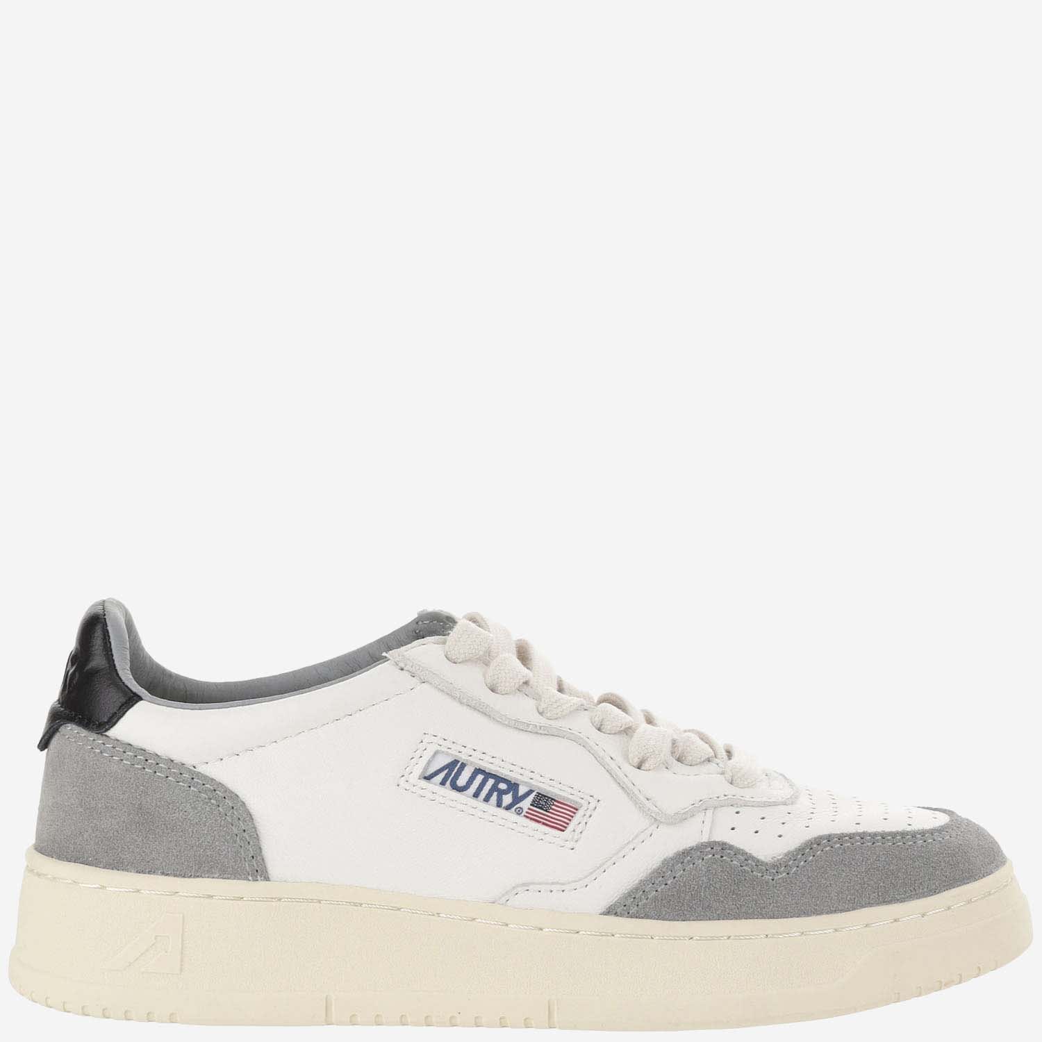 Shop Autry Medalist Low Leather Sneakers In Grey