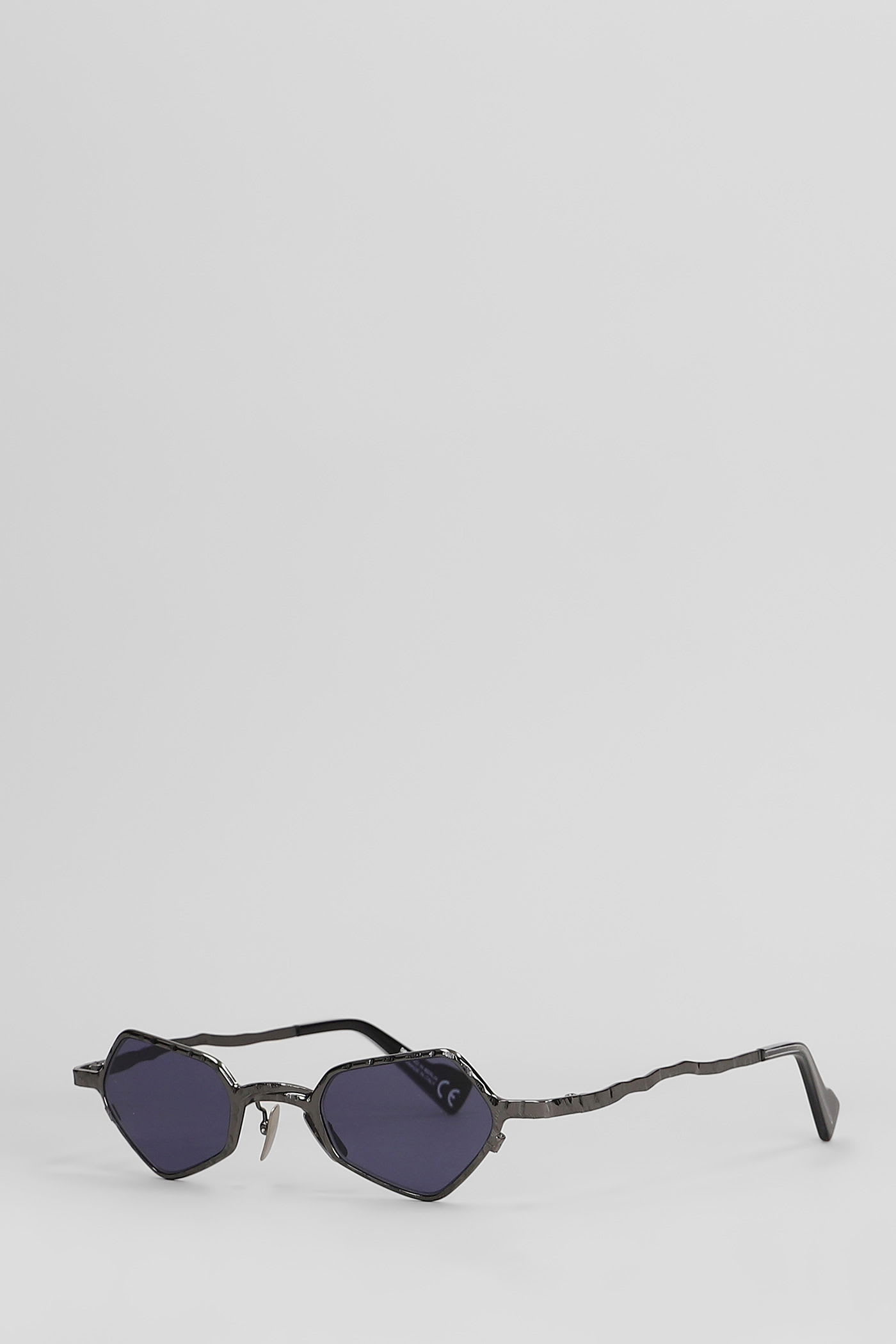 Kuboraum Z25 Sunglasses In Viola Metal Alloy In Blue