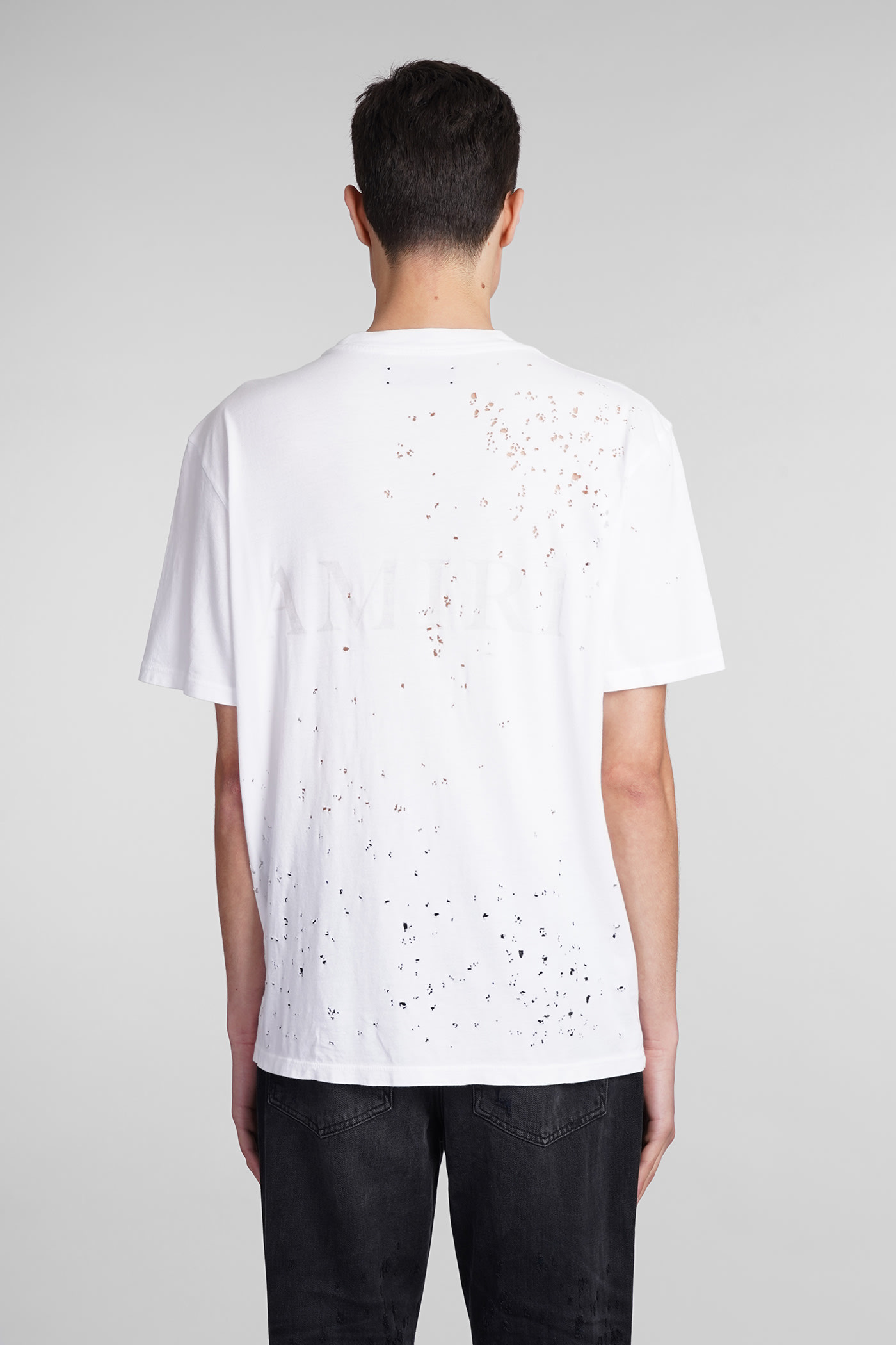 Shop Amiri T-shirt In White Cotton In Bianco
