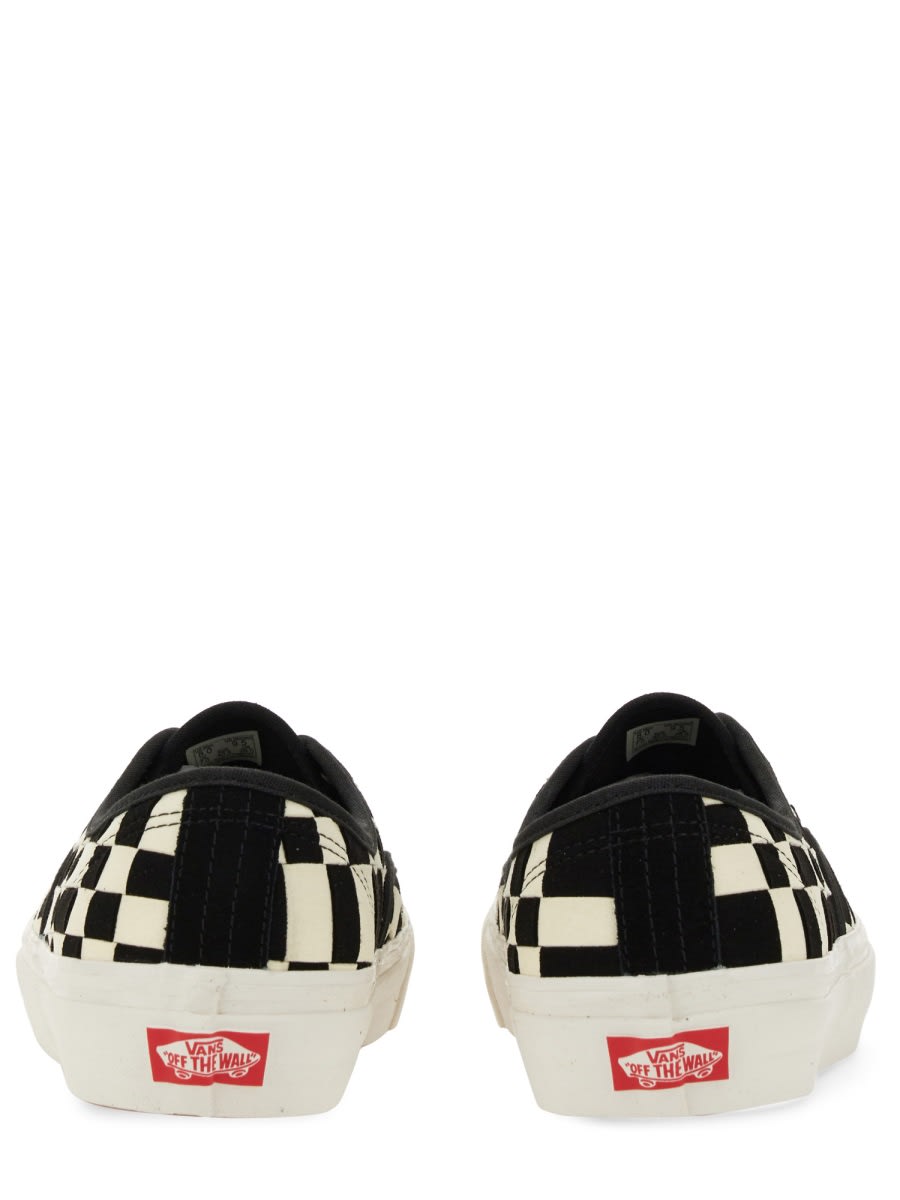 Vans Two-toned Canvas Low-top Sneaker In Multicolour