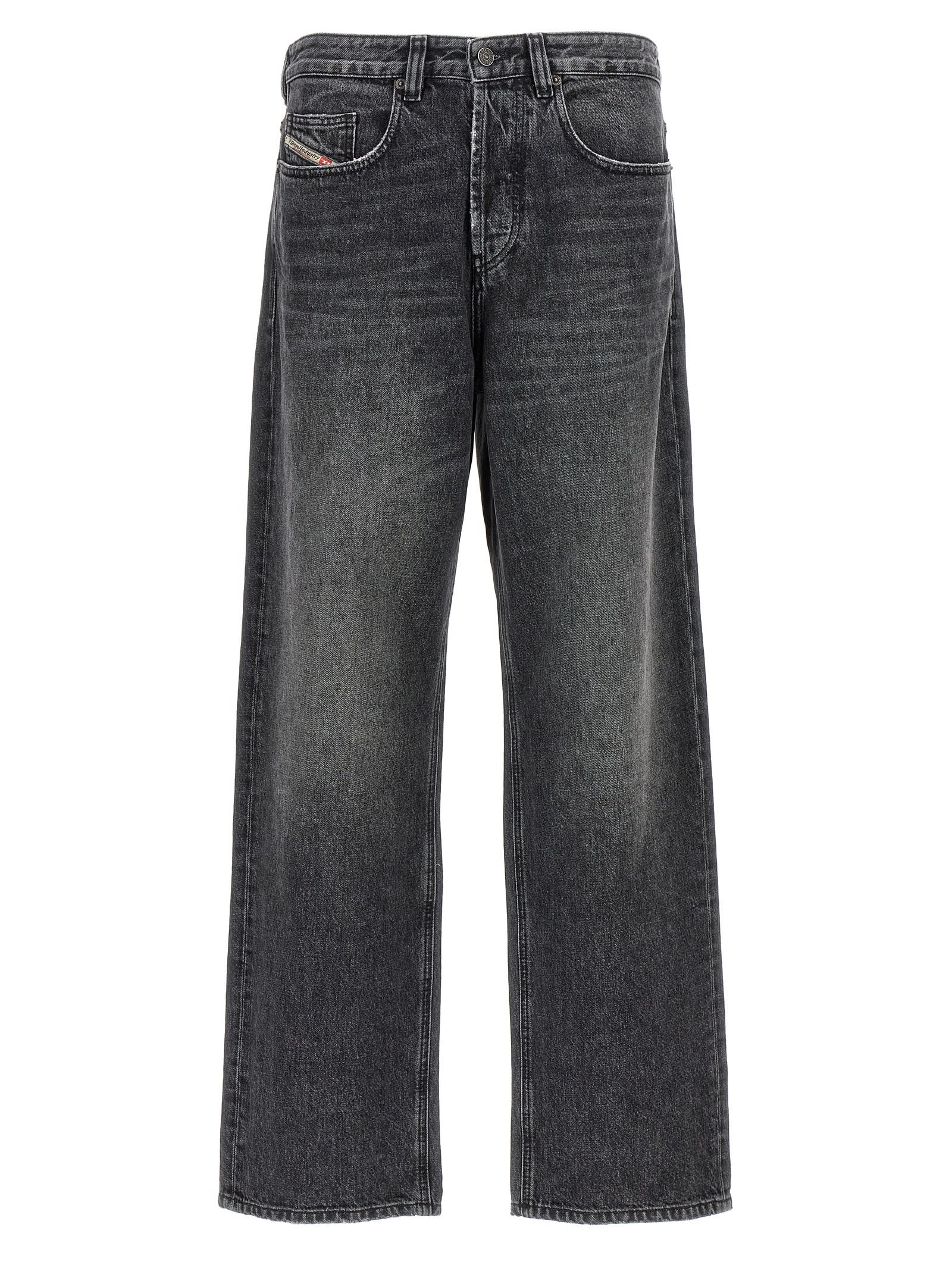 2001 D-macro Jeans