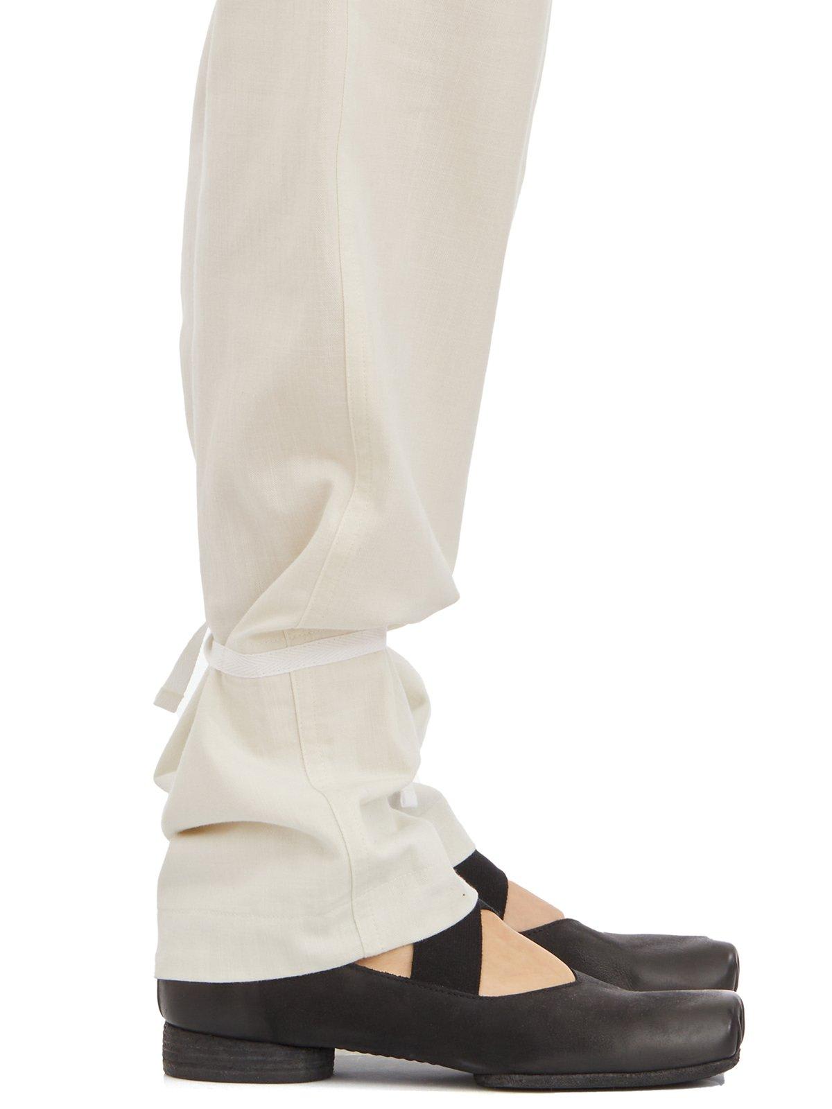 Shop Lemaire Chambray Drawstring Tapered Trousers In Neutrals