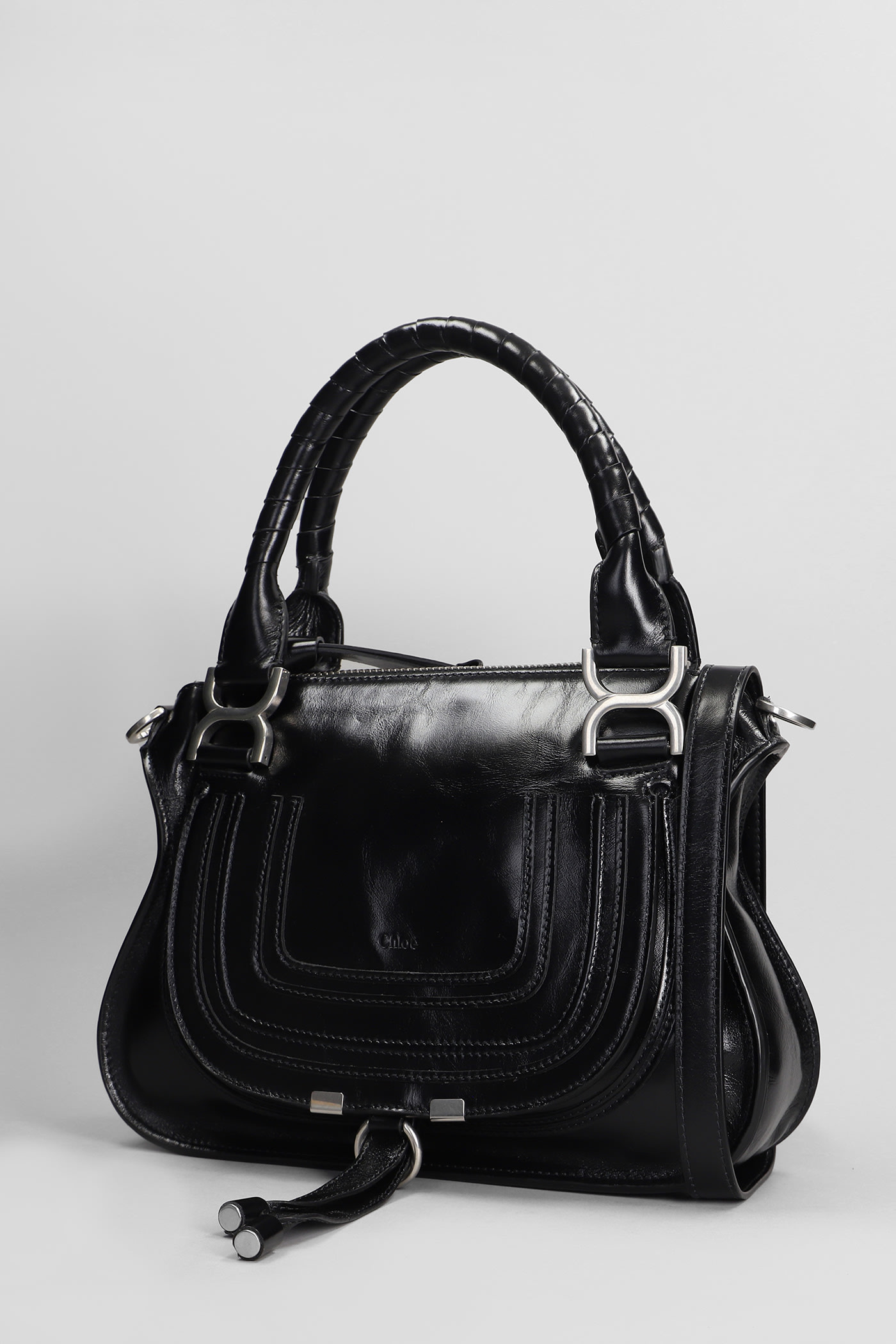 Shop Chloé Mercie Shoulder Bag In Black Leather