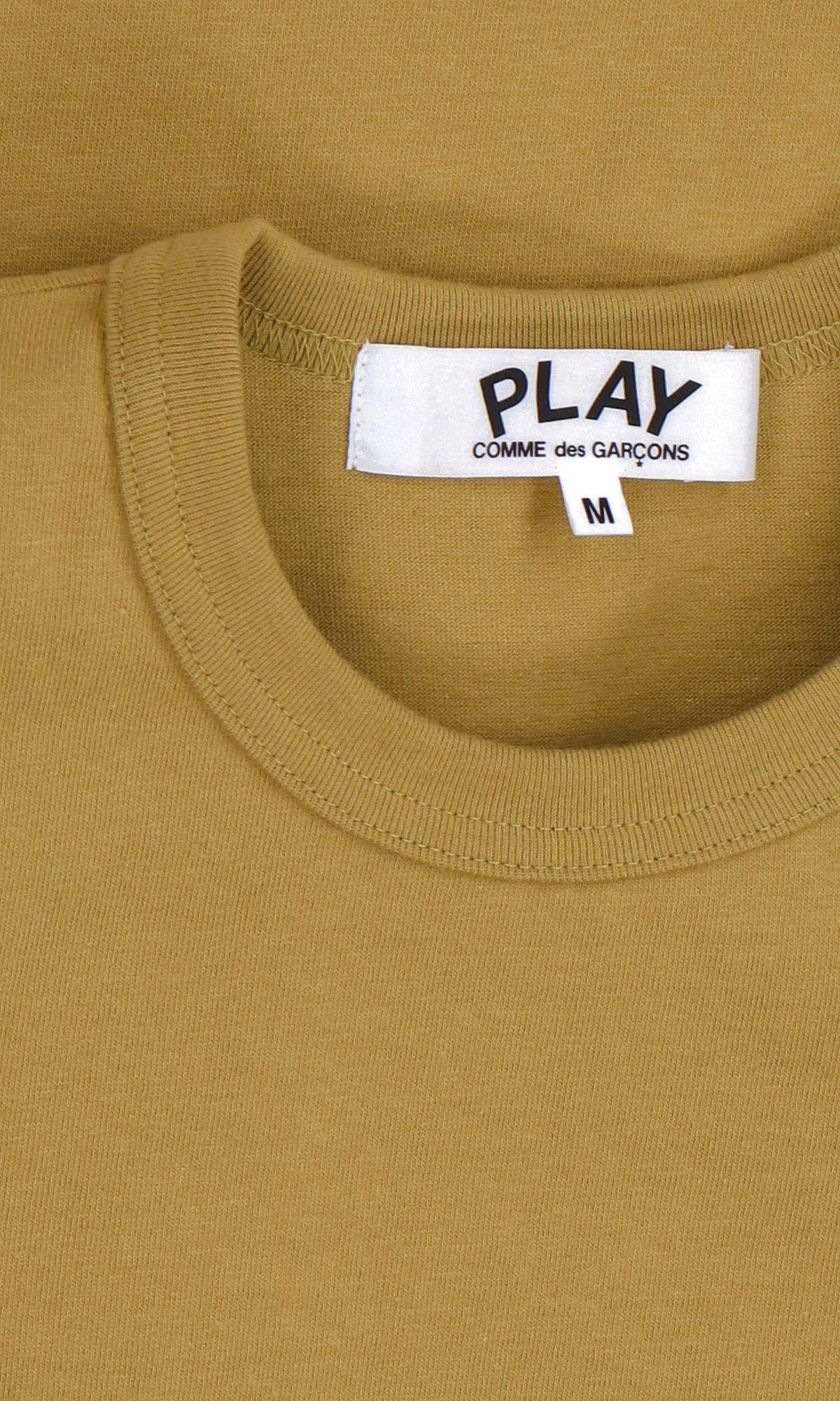 Shop Comme Des Garçons Play Logo T-shirt In Olive
