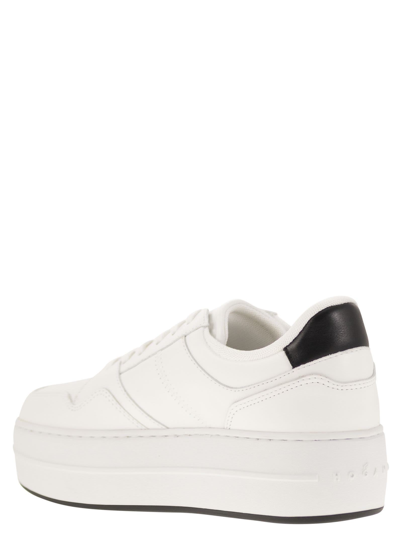 Shop Hogan H670 - Sneakers Skyscraper In White/black