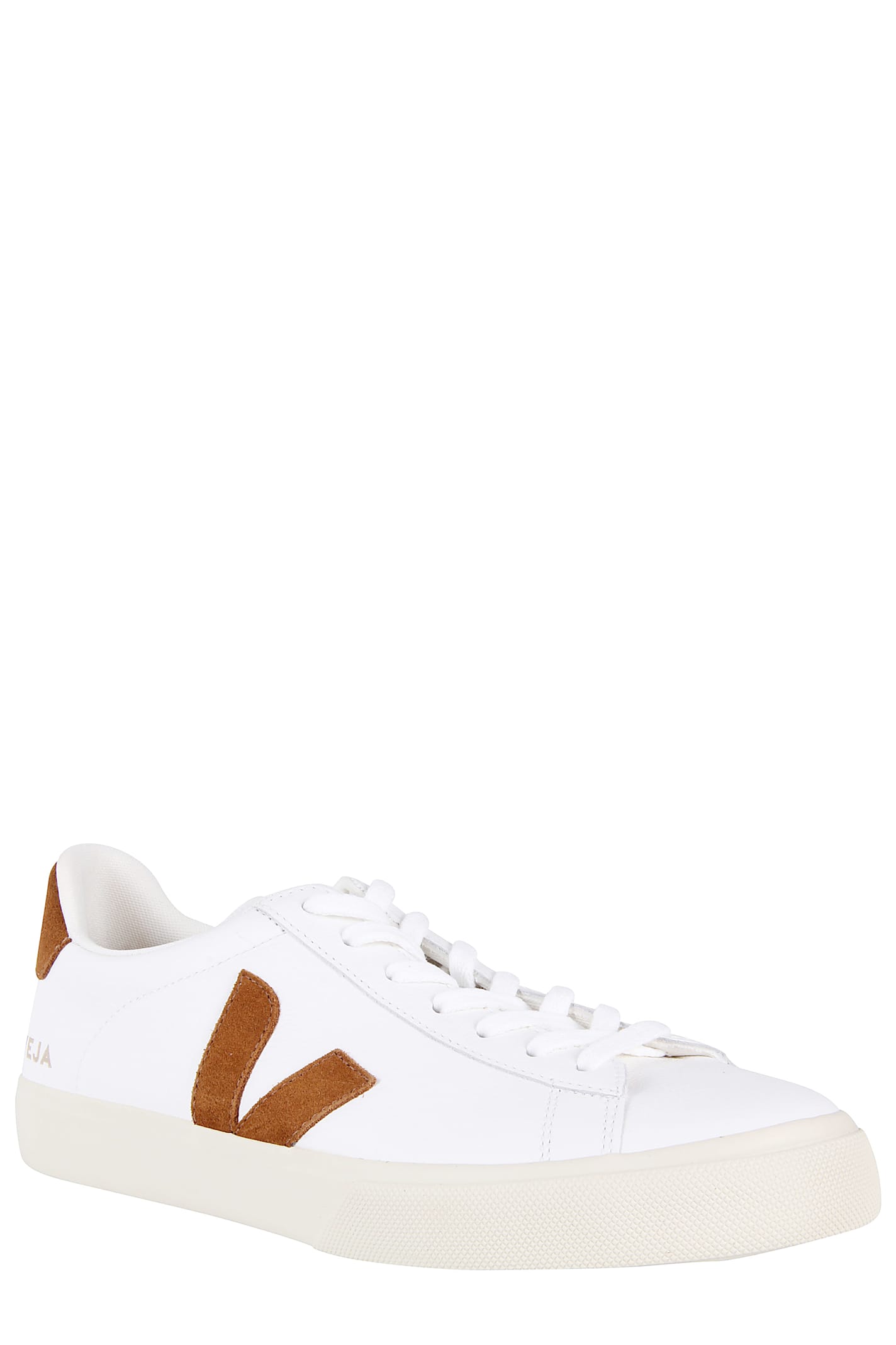 Veja Low-top Sneakers Field In White