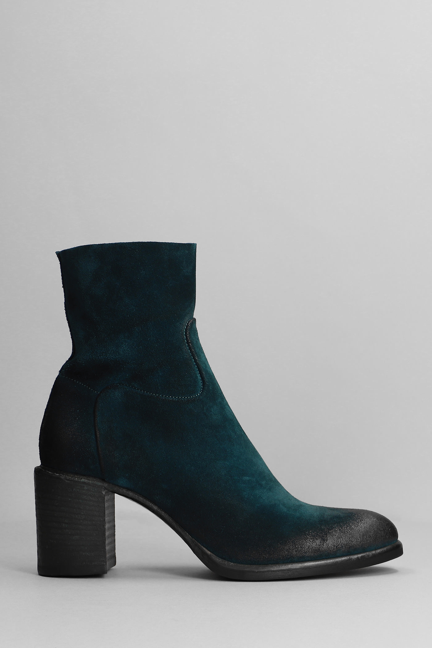Strategia High Heels Ankle Boots In Petroleum Suede