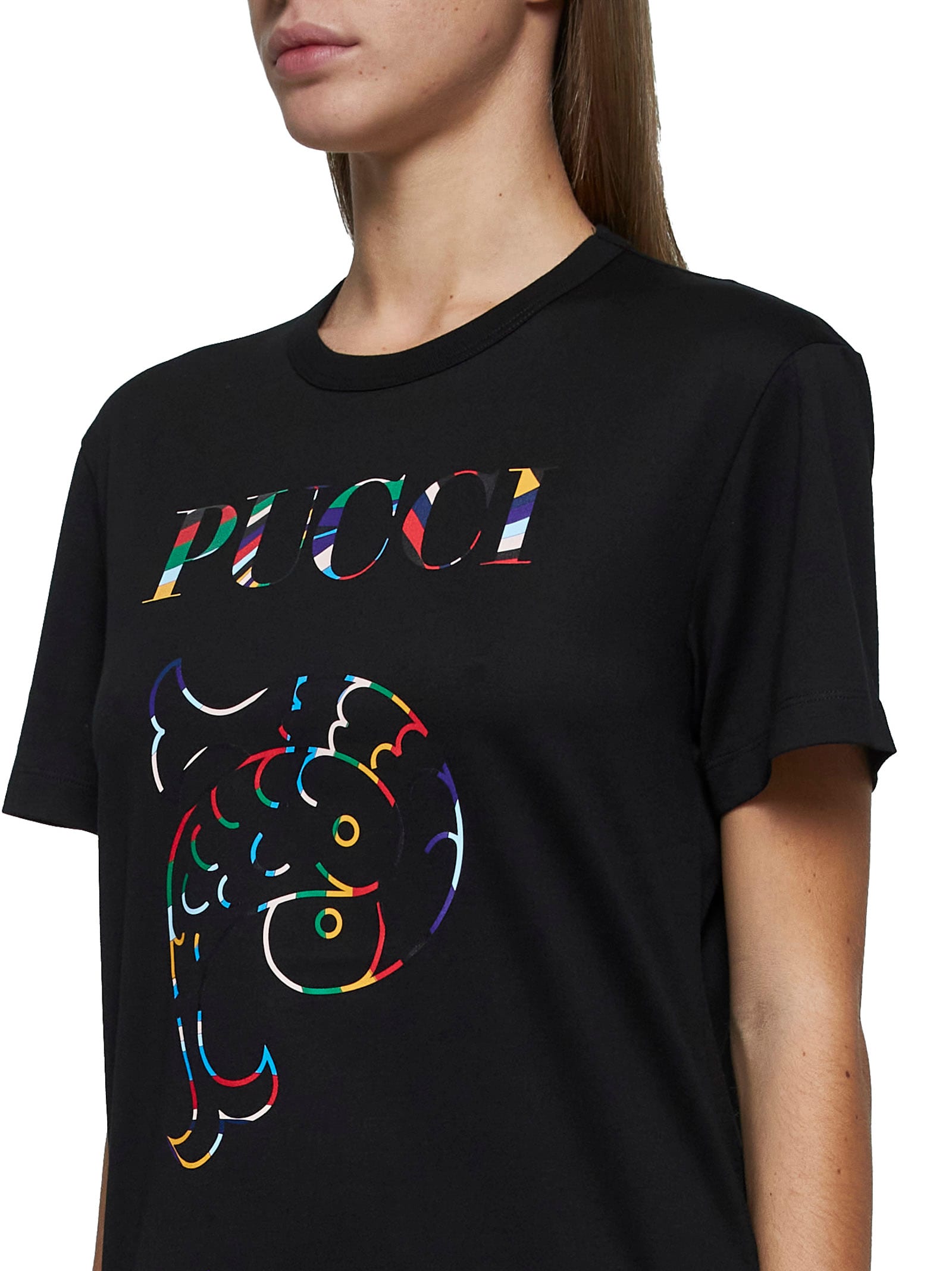 Shop Pucci T-shirt In Black