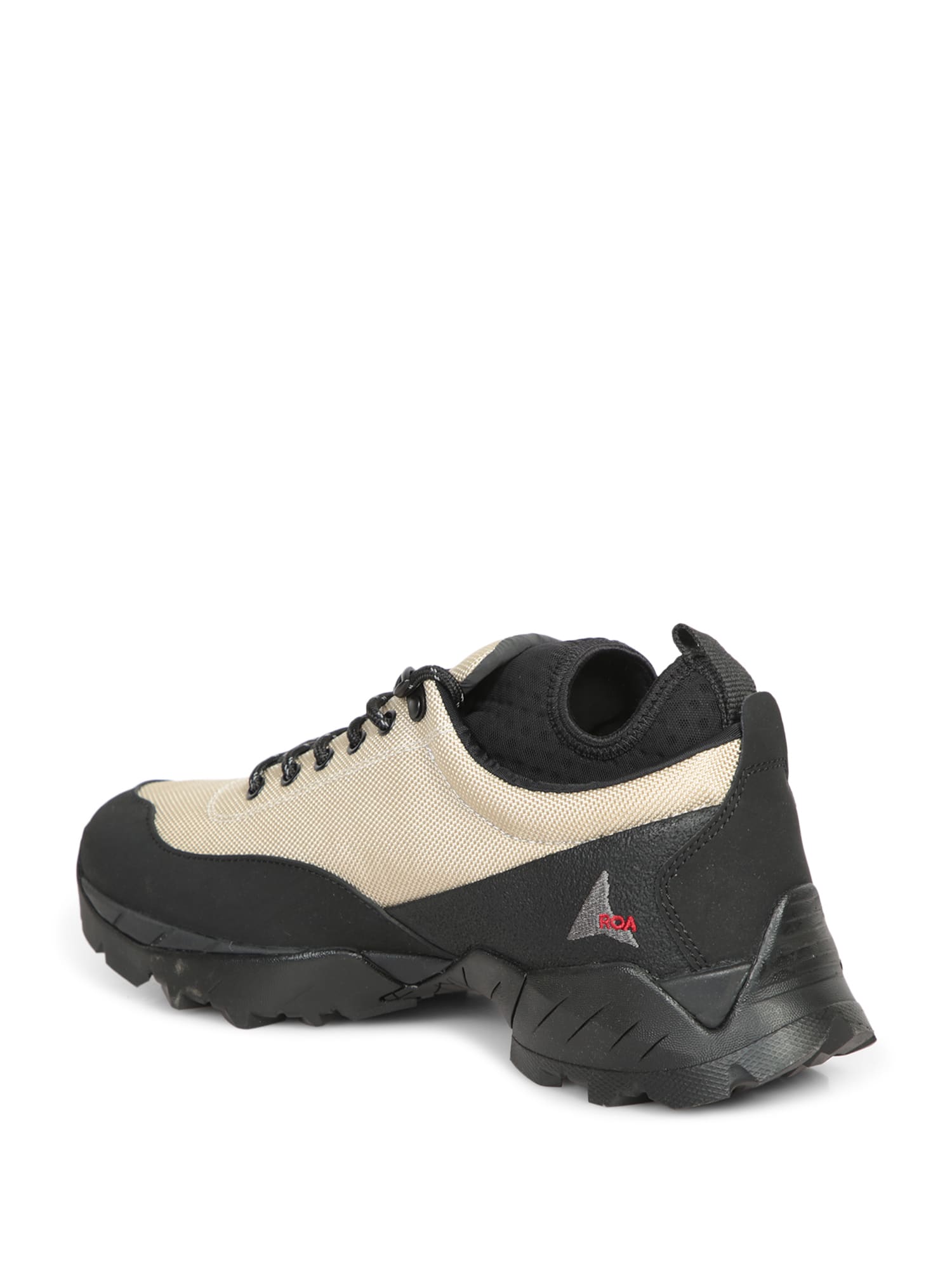 Roa Laced Sneakers In Beige