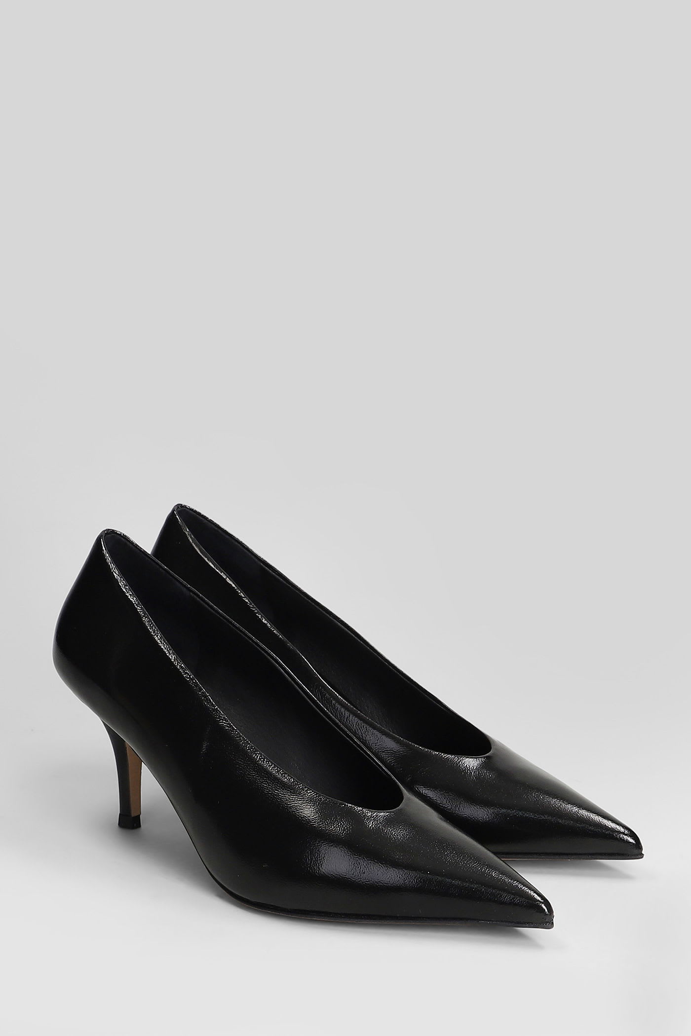 The Seller Pumps In Black Leather In Black