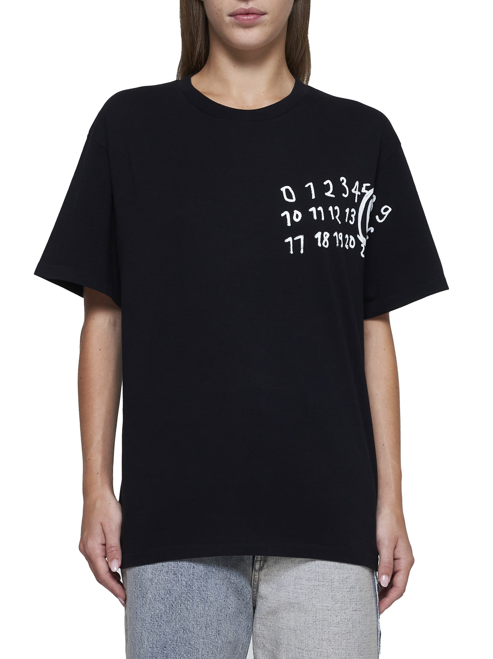 Shop Mm6 Maison Margiela T-shirt In Black