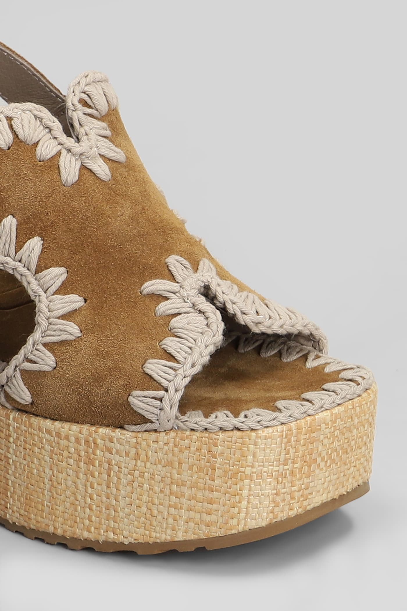 Mou Raffia Platform Sandals In Leather Color Suede In Leather Color