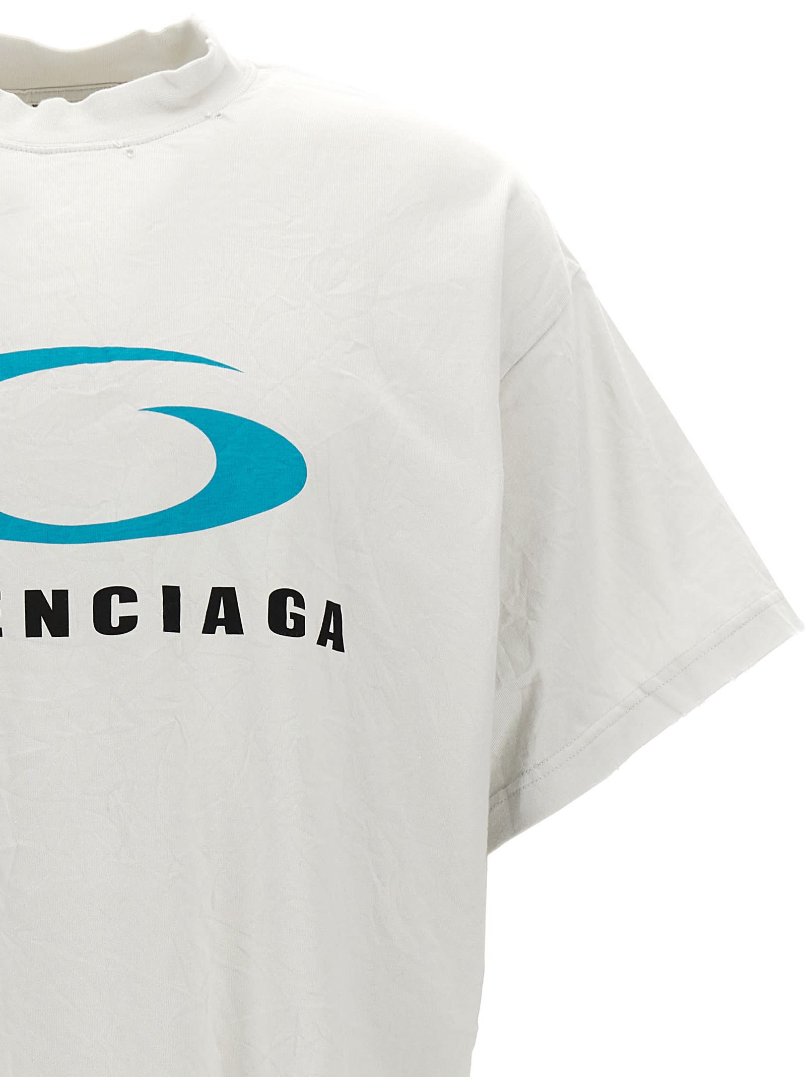 Shop Balenciaga Loop Sports Icon Cropped T-shirt In White