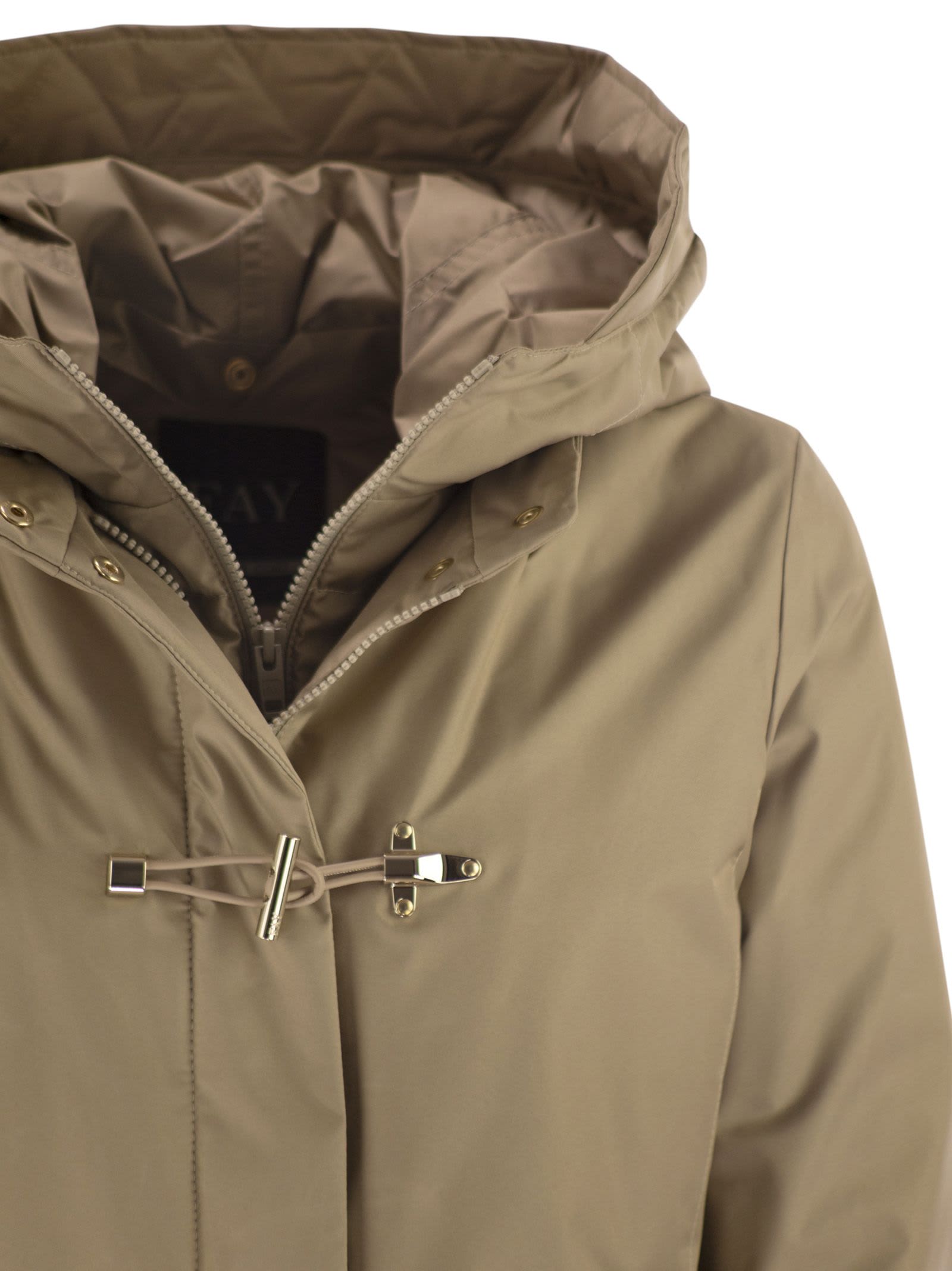 Fay Women Technical Gabardine Toggle Coat In Brown