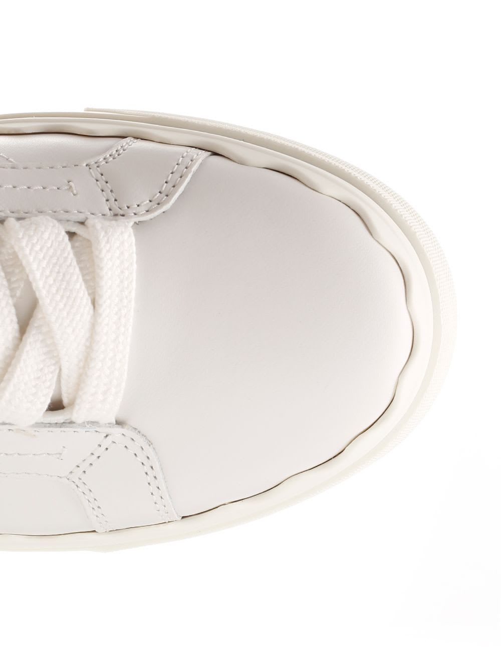 Shop Chloé Lauren Sneakers In White