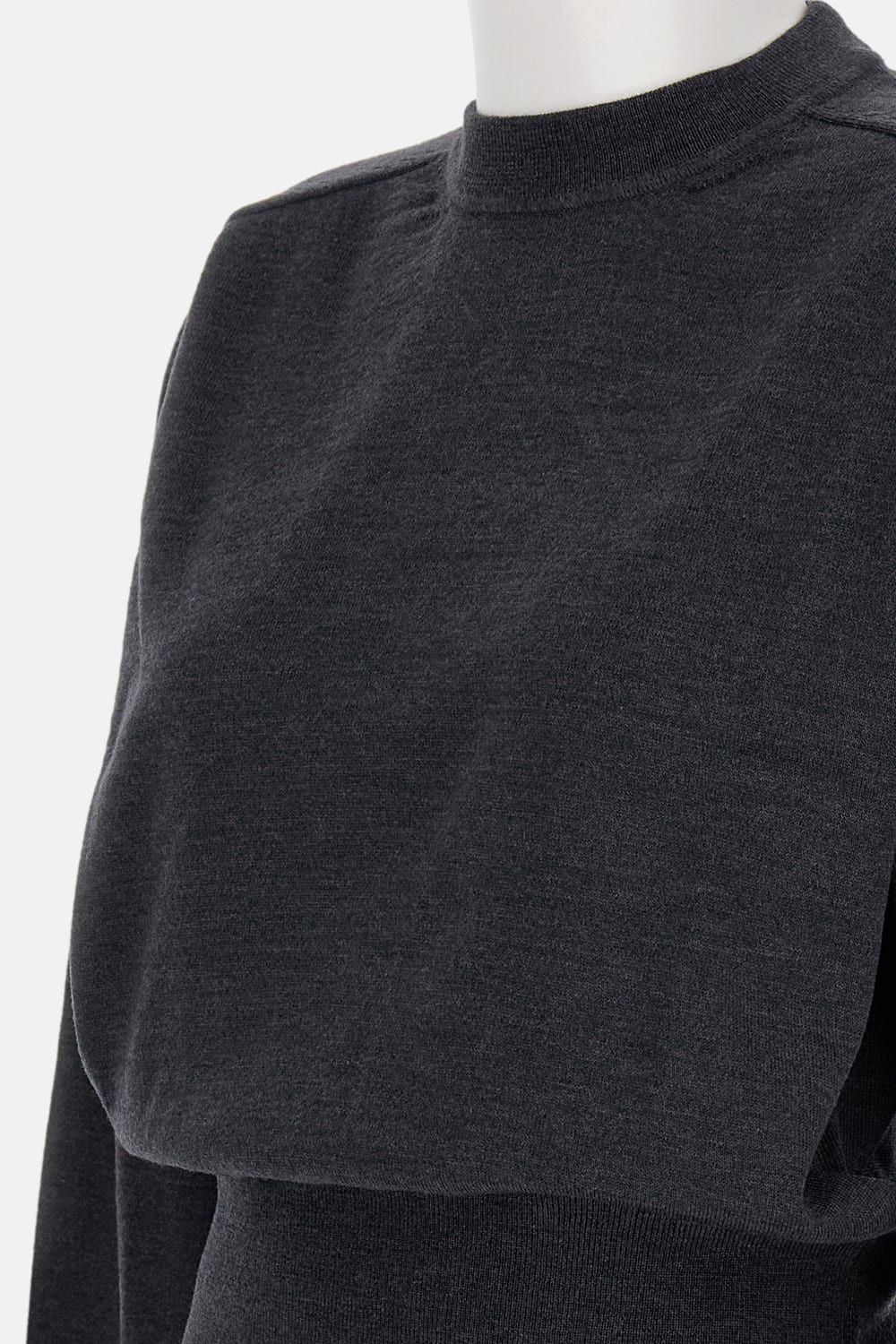 Long-sleeved Sweater